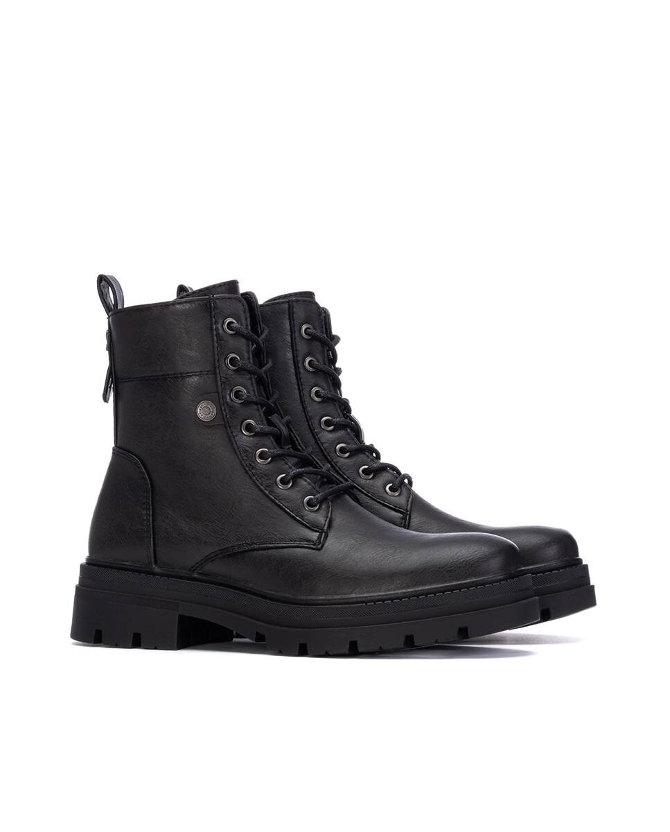 Botins com Fecho Zip e Sola de Borracha Preto-5