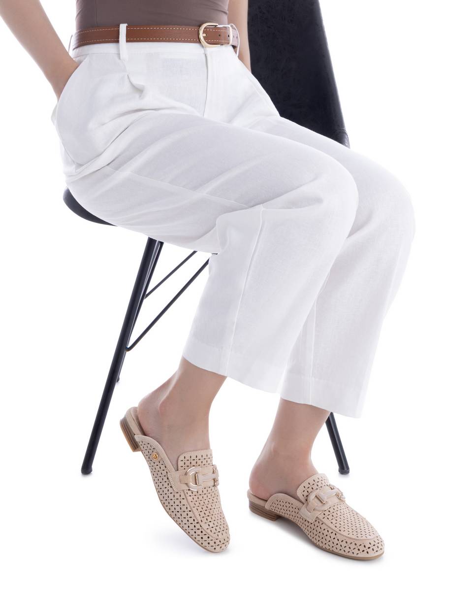 Mules Rasos de Pele Perfurada Bege-2