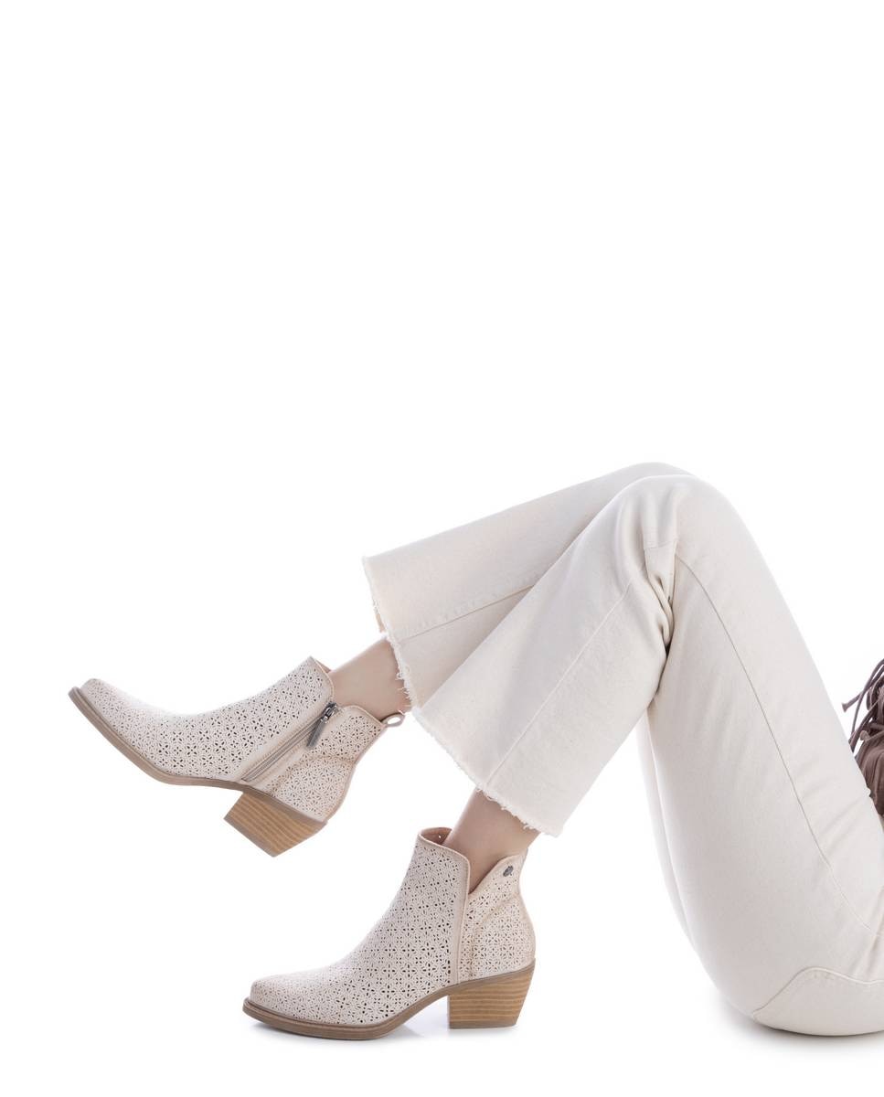Botins Básicos com Fecho Zip Branco-2