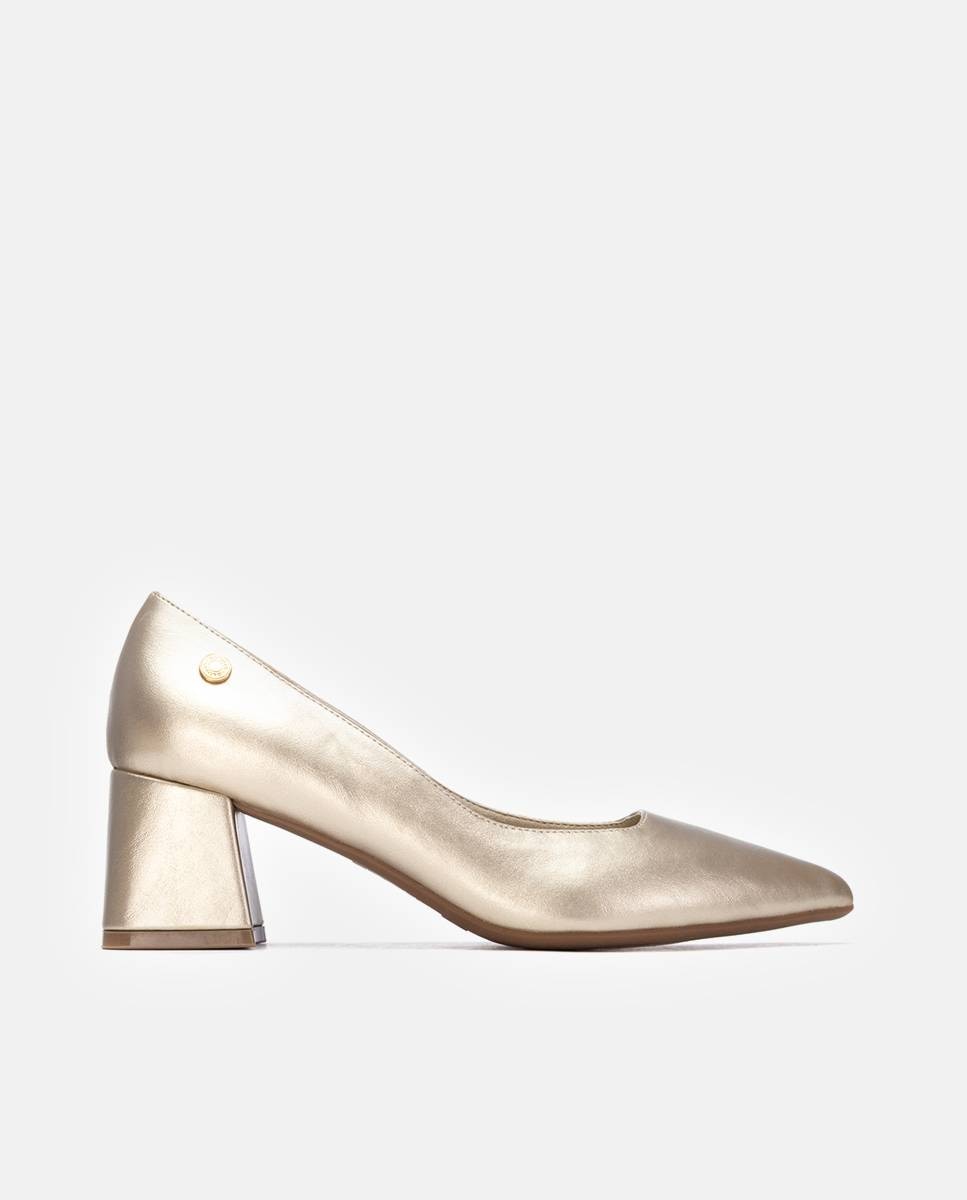Imagem 0 de Sapatos de Salto com Tacão Largo