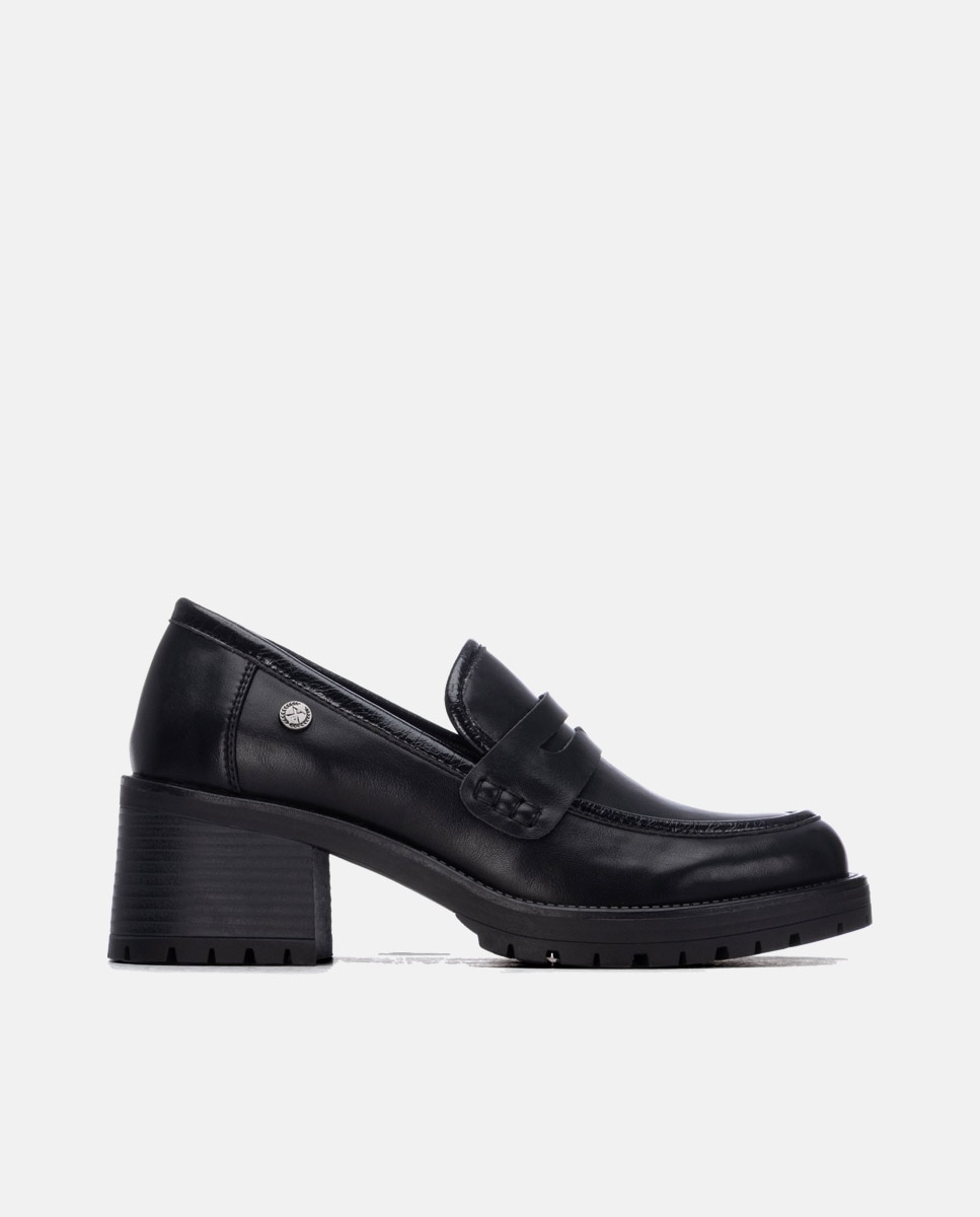 Imagem 0 de Mocassins de Salto