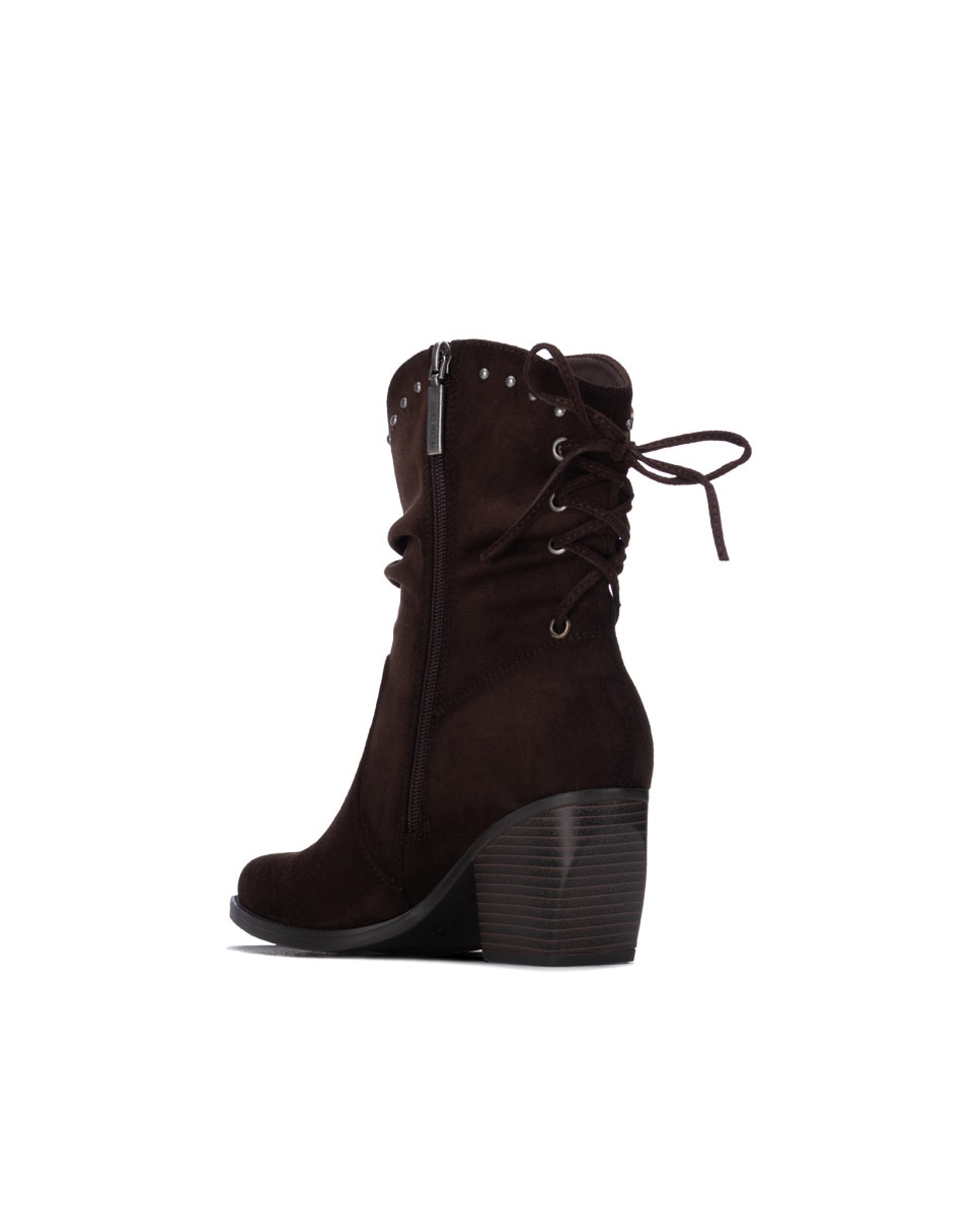 Botins com Atacadores Castanho-3