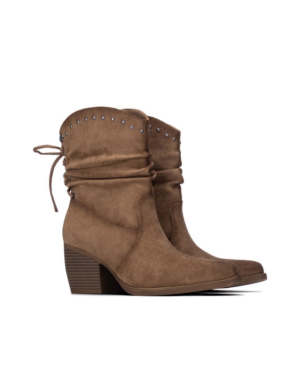Botins com Atacadores Castanho-4