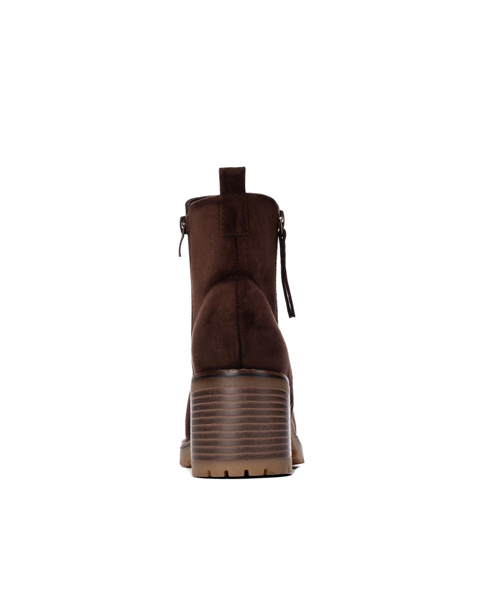 Botins com Tacão Castanho-5