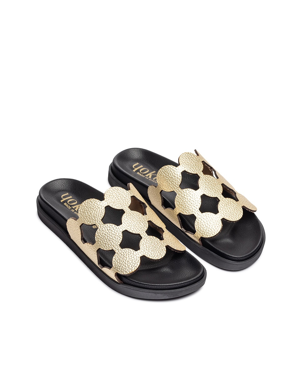 Sandálias Rasas de Pele Dourado-3