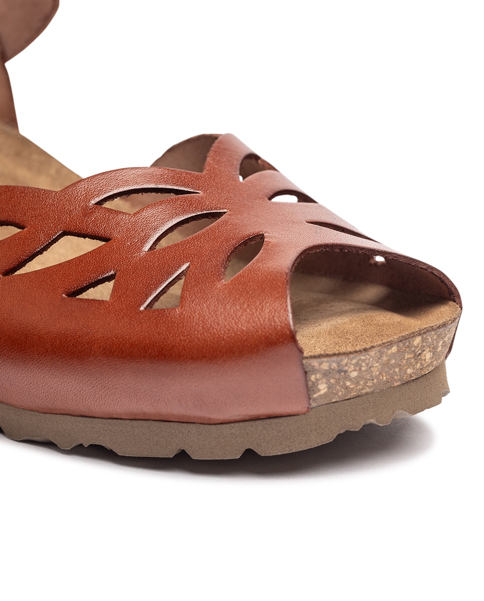 Sandálias de Cunha em Pele Castanho-5