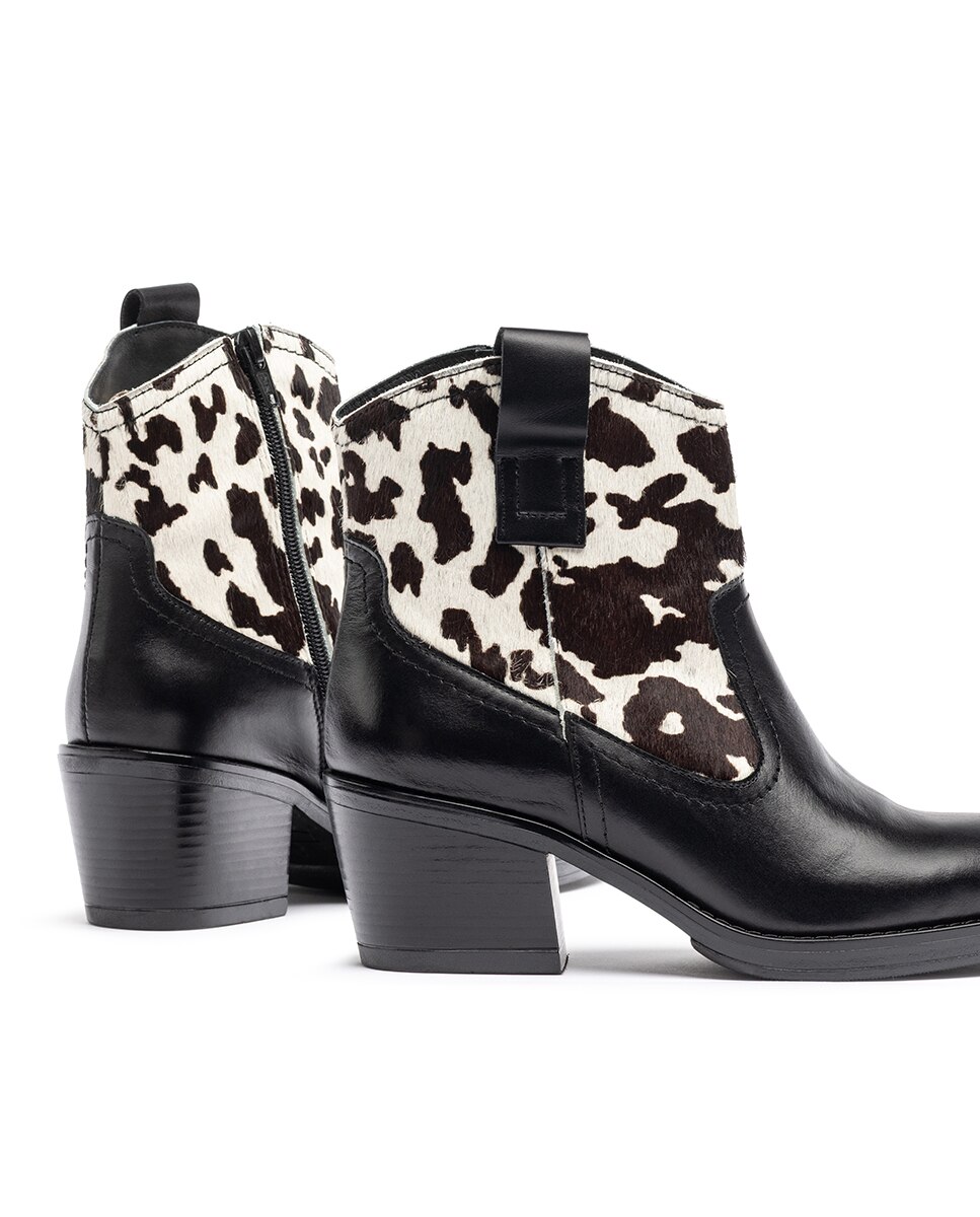 Botins de Salto em Pele Preto-2