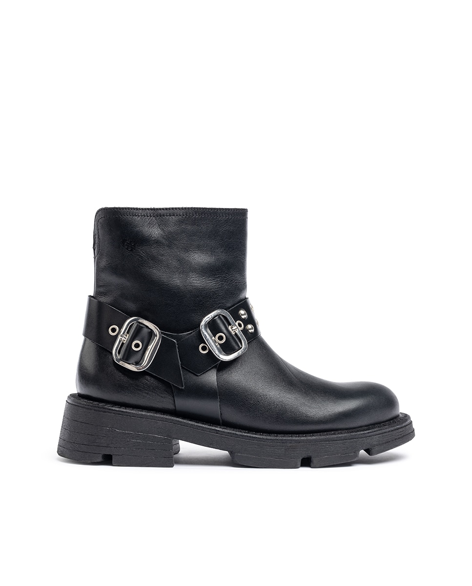 Imagem 0 de Botins Rasos de Pele