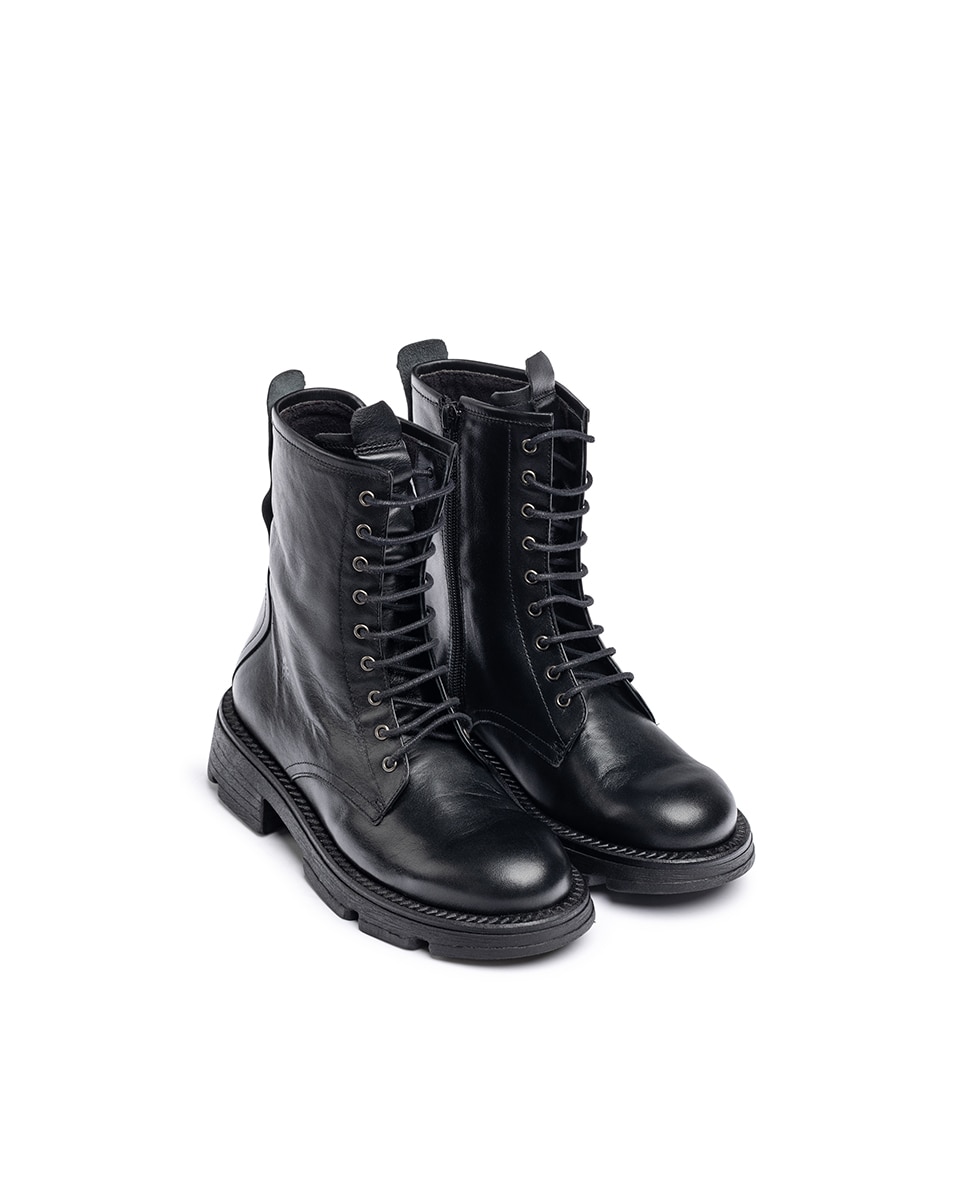 Botins Rasos de Pele Preto-3