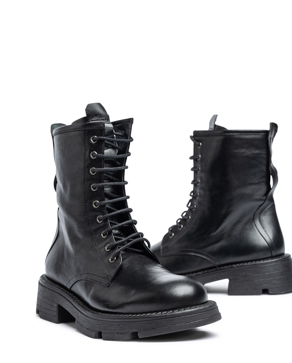 Botins Rasos de Pele Preto-5