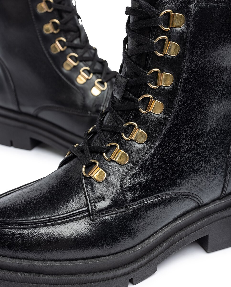 Botins Rasos de Pele Preto-4