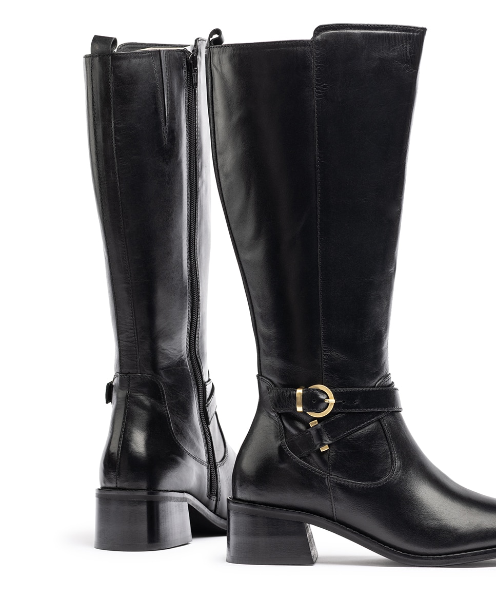 Botas de Salto em Pele Preto-2