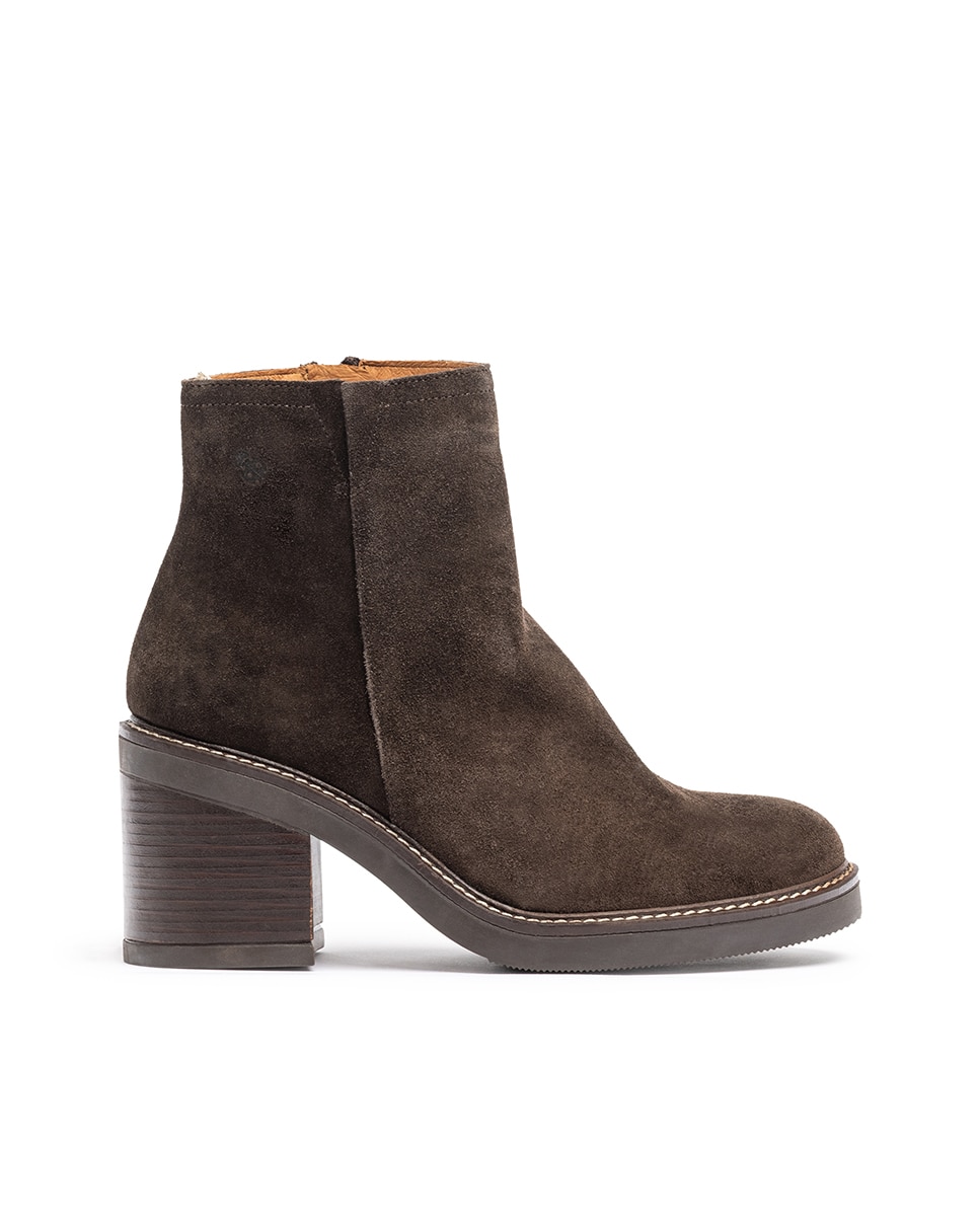 Imagem 0 de Botas de Salto em Pele