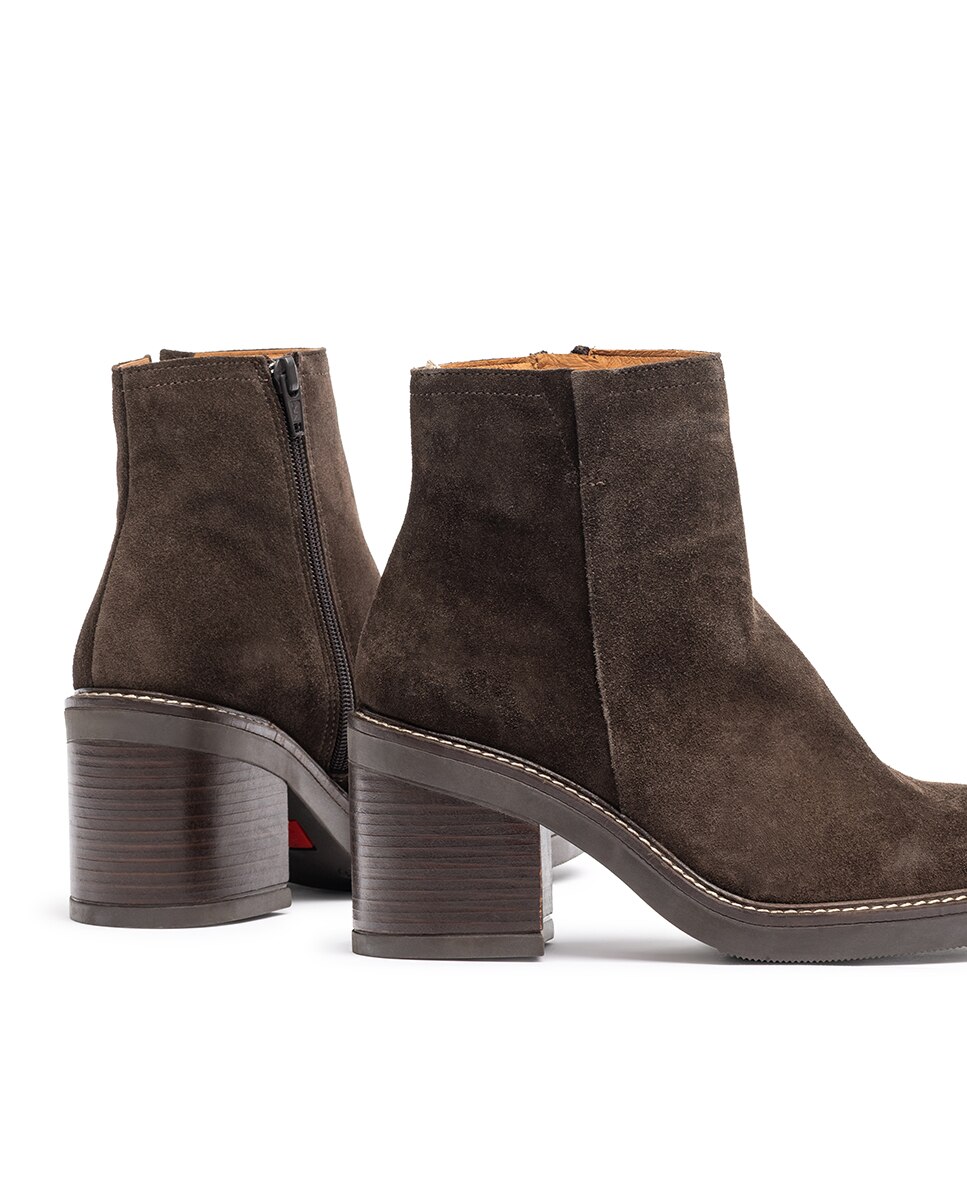 Botas de Salto em Pele Castanho-chocolate-2