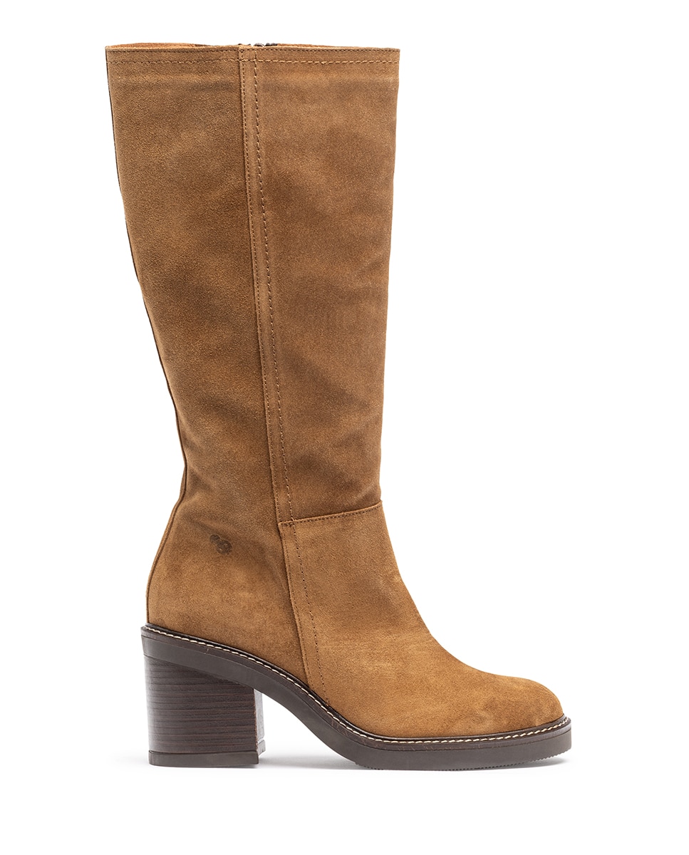 Imagem 0 de Botas de Salto em Pele