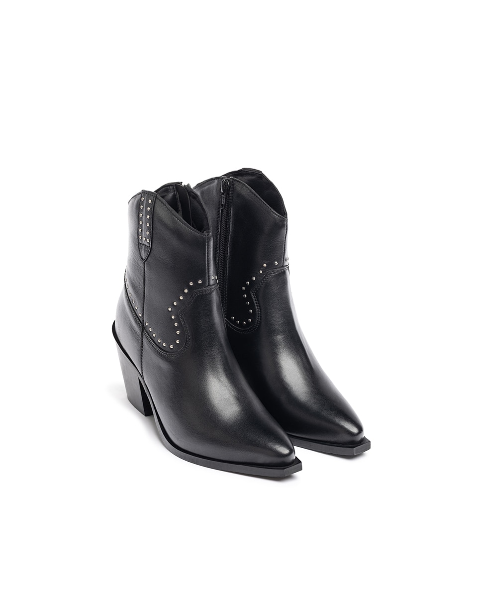 Botins de Salto em Pele Preto-3