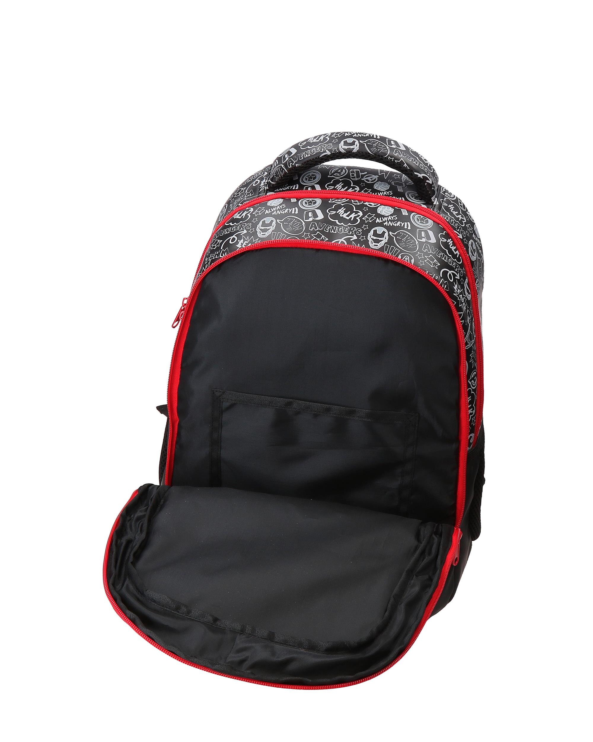 Mochila Escolar Três Compartimentos Team Avengers com Capacidade de 16,5l com Carro em Preto Preto-5
