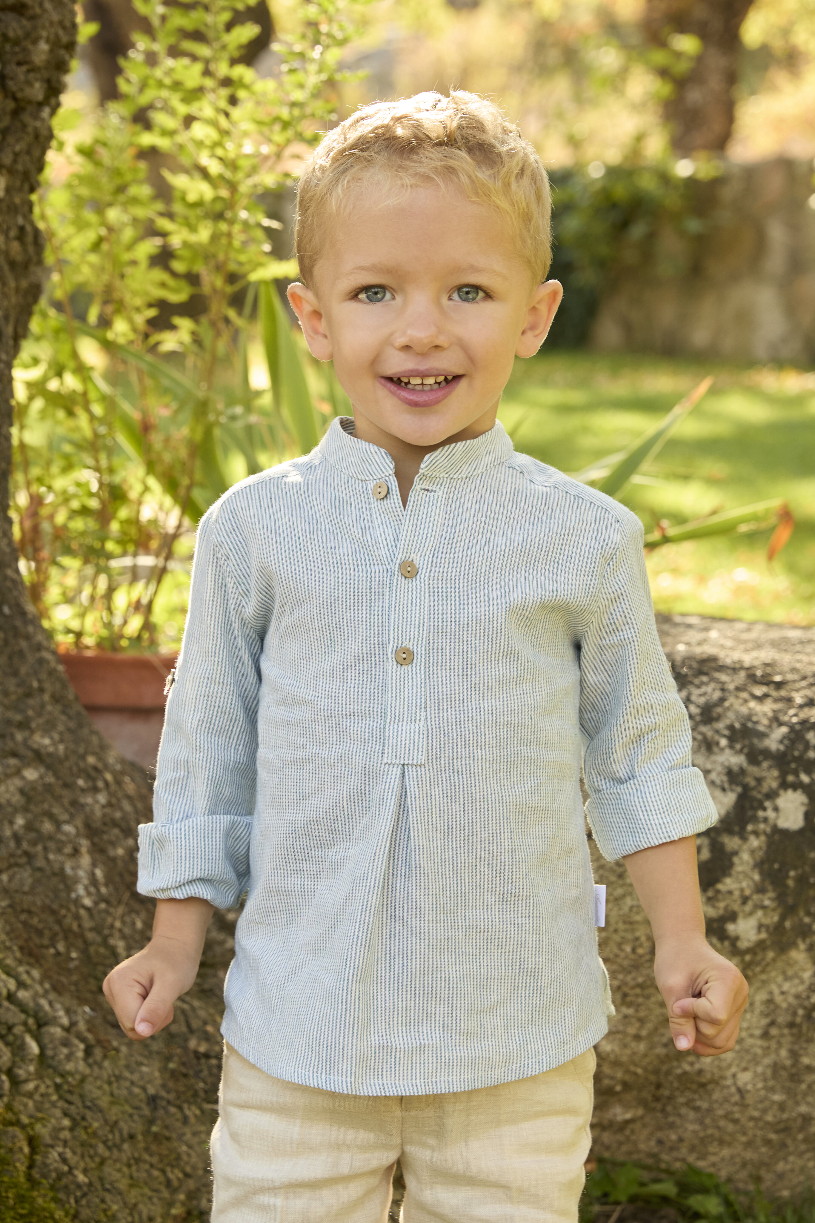 Camisa para Bebé com Gola À Padre e Microestampado Às Riscas Martín Aranda Azul-celeste-4