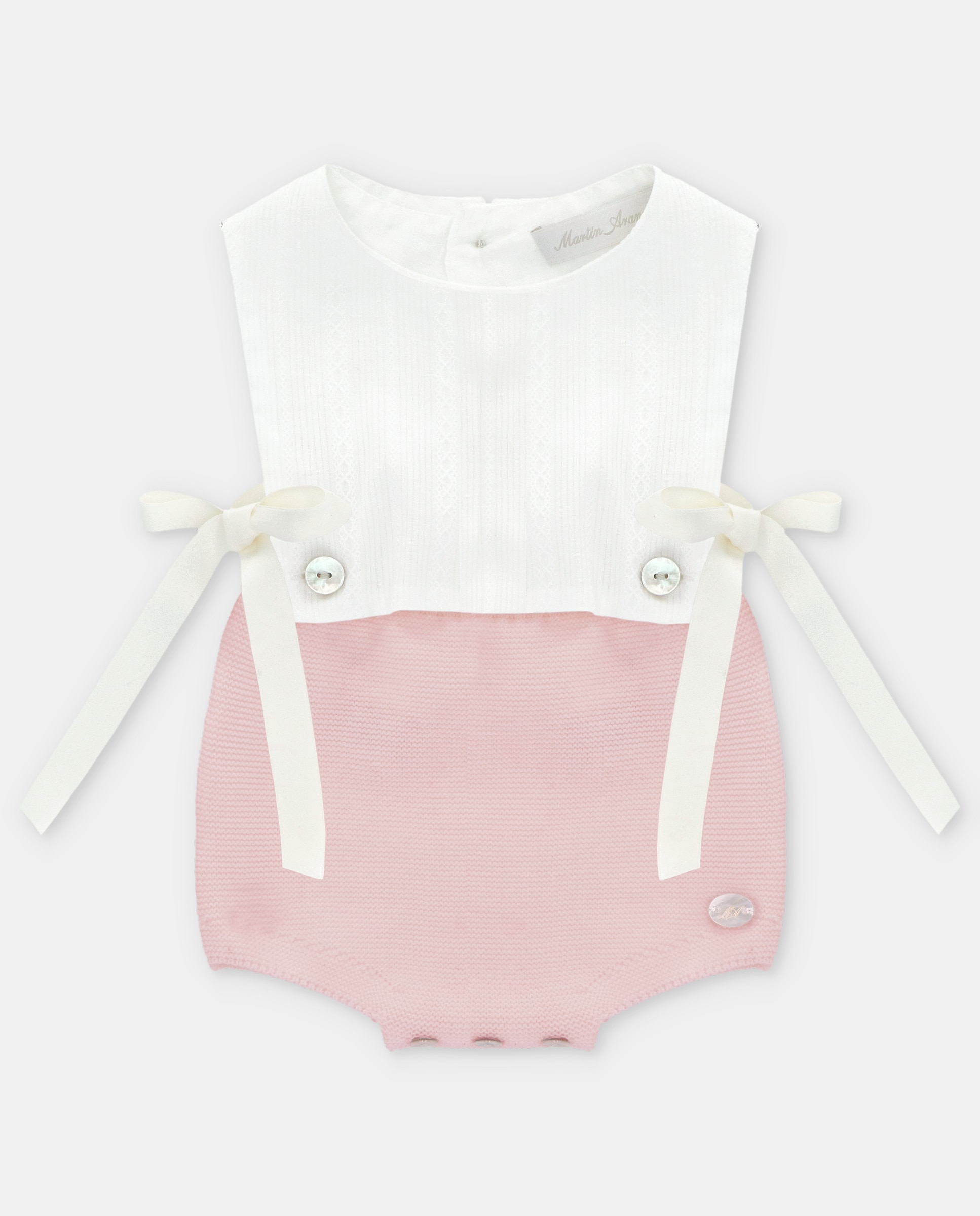 Imagem 0 de Macacão Curto para Bebé Combinado de Tela Microestampada Fantasia com Malha