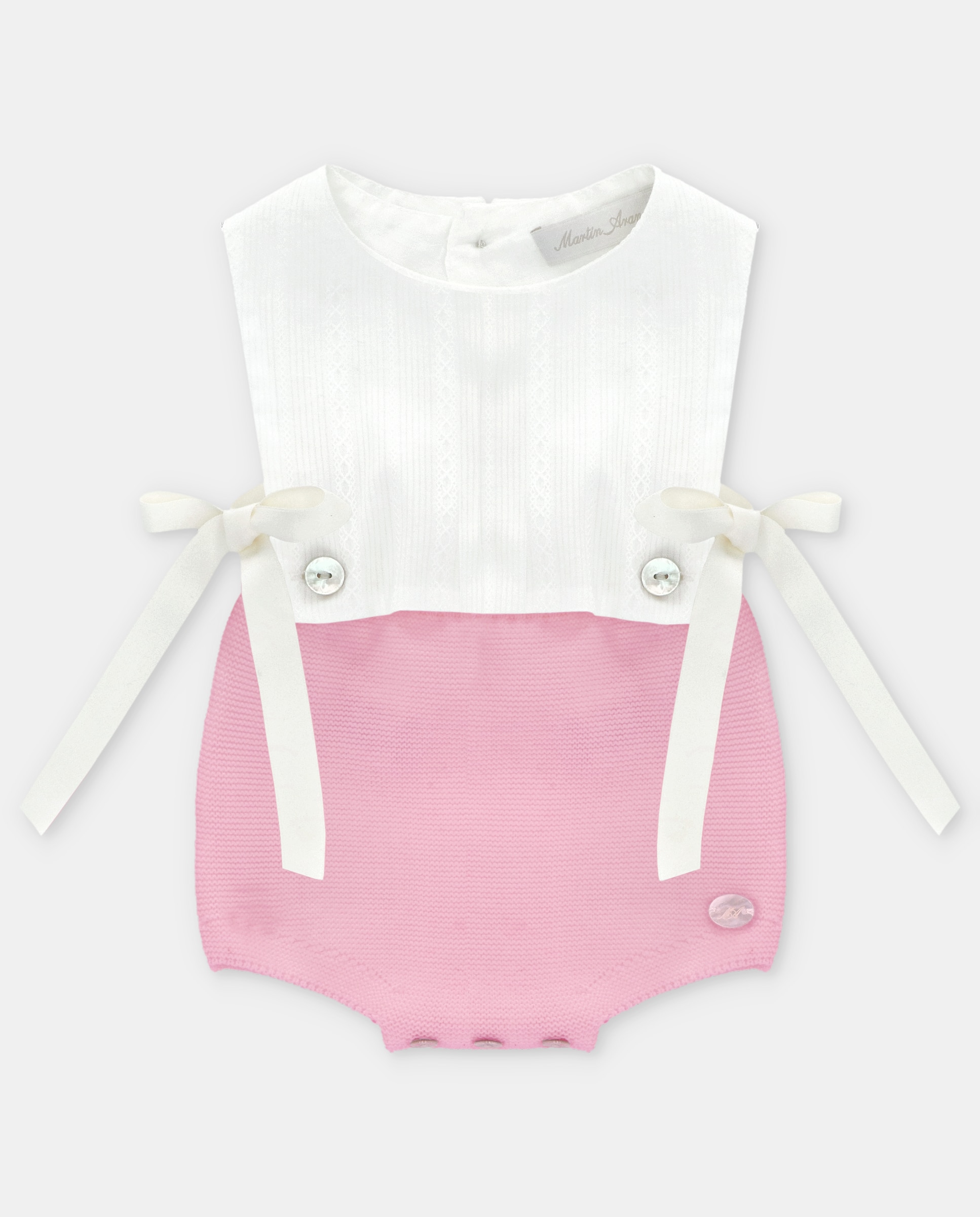 Imagem 0 de Macacão Curto para Bebé Combinado de Tela Microestampada Fantasia com Malha