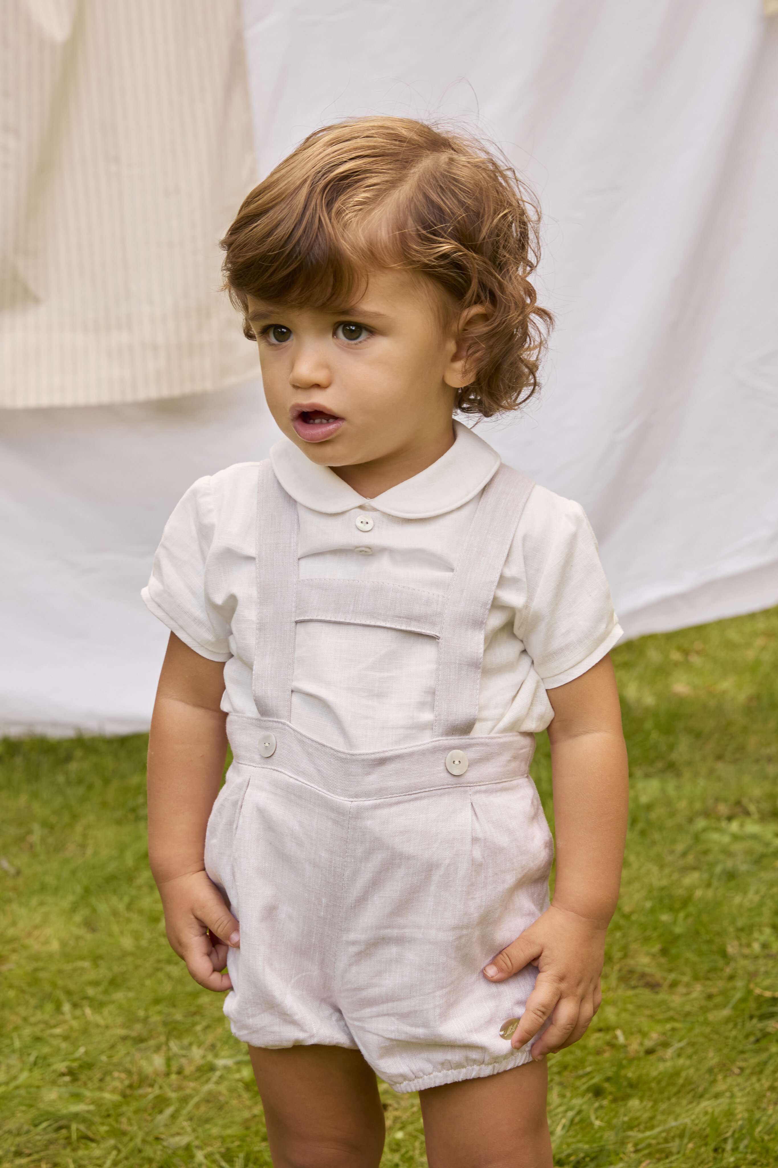 Conjunto de Algodão para Bebé de Camisa e Bombacha com Alças Castanho-claro-4