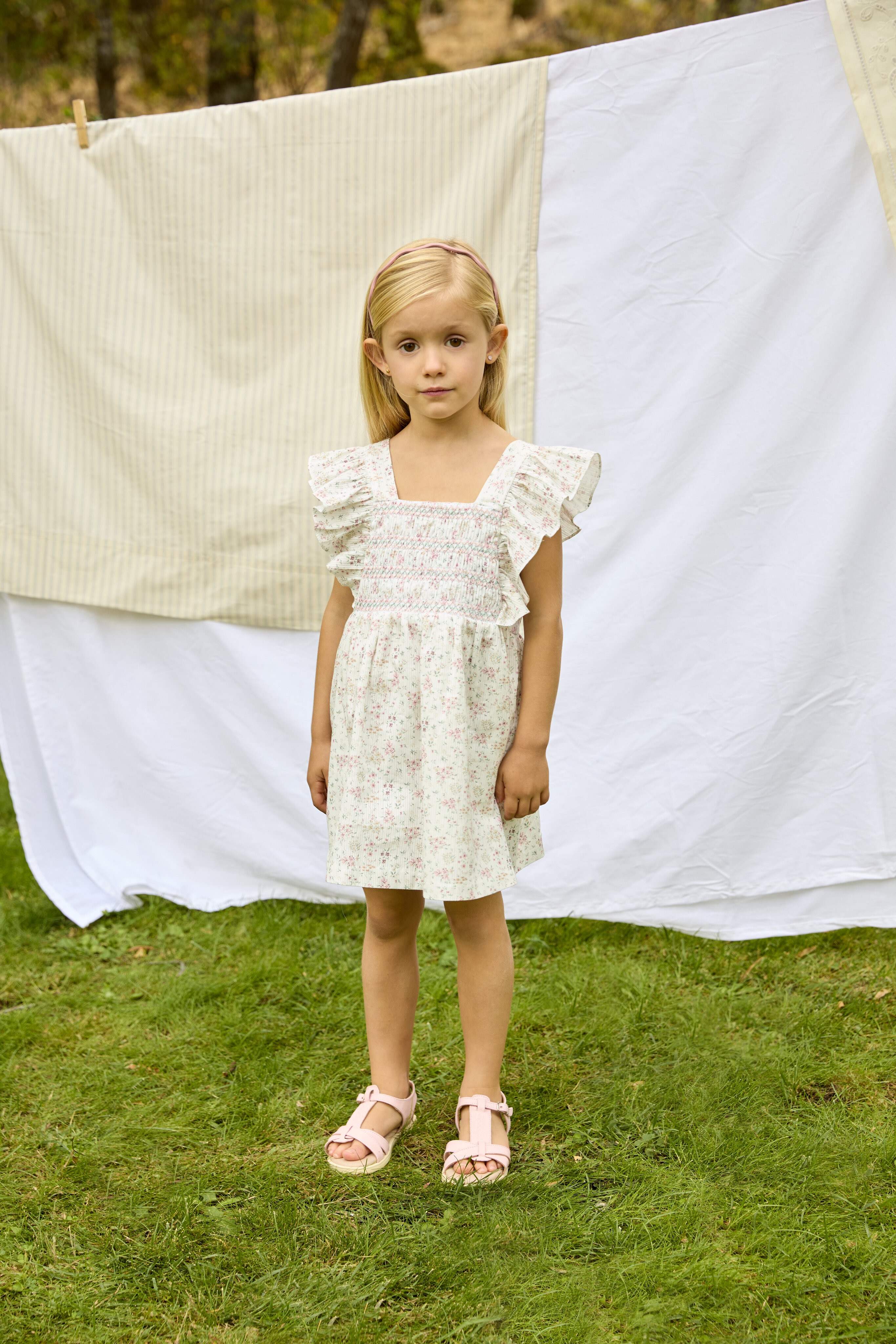 Vestido Infantil com Microestampado de Flores Martín Aranda Branco-4
