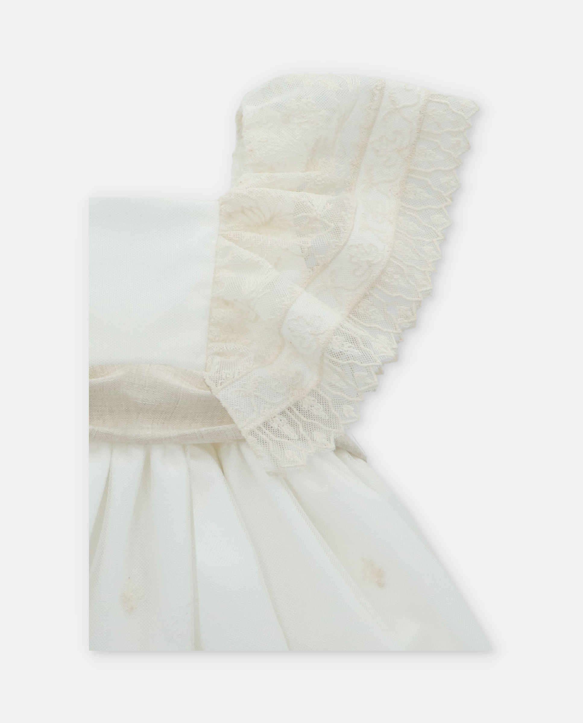 Vestido para Bebé com Tule Bordado com Bodoques e Cinto Martín Aranda Branco-3