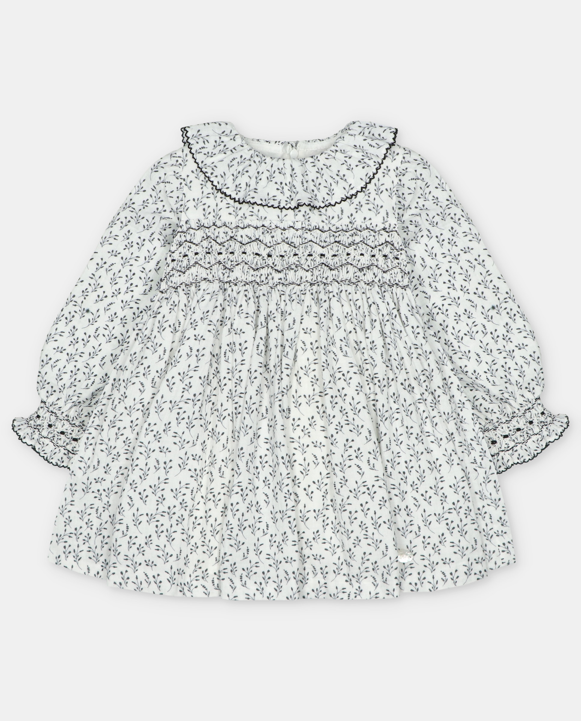 Imagem 0 de Vestido Infantil de Algodão Microestampado de Fantasia com Detalhes de Malha Smock