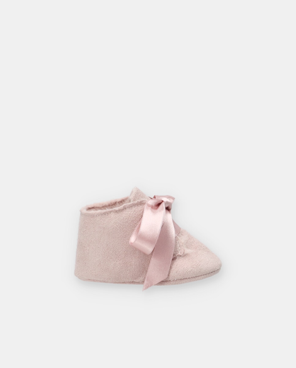 Imagem 0 de Botas para Bebé de Camurça e Pelo