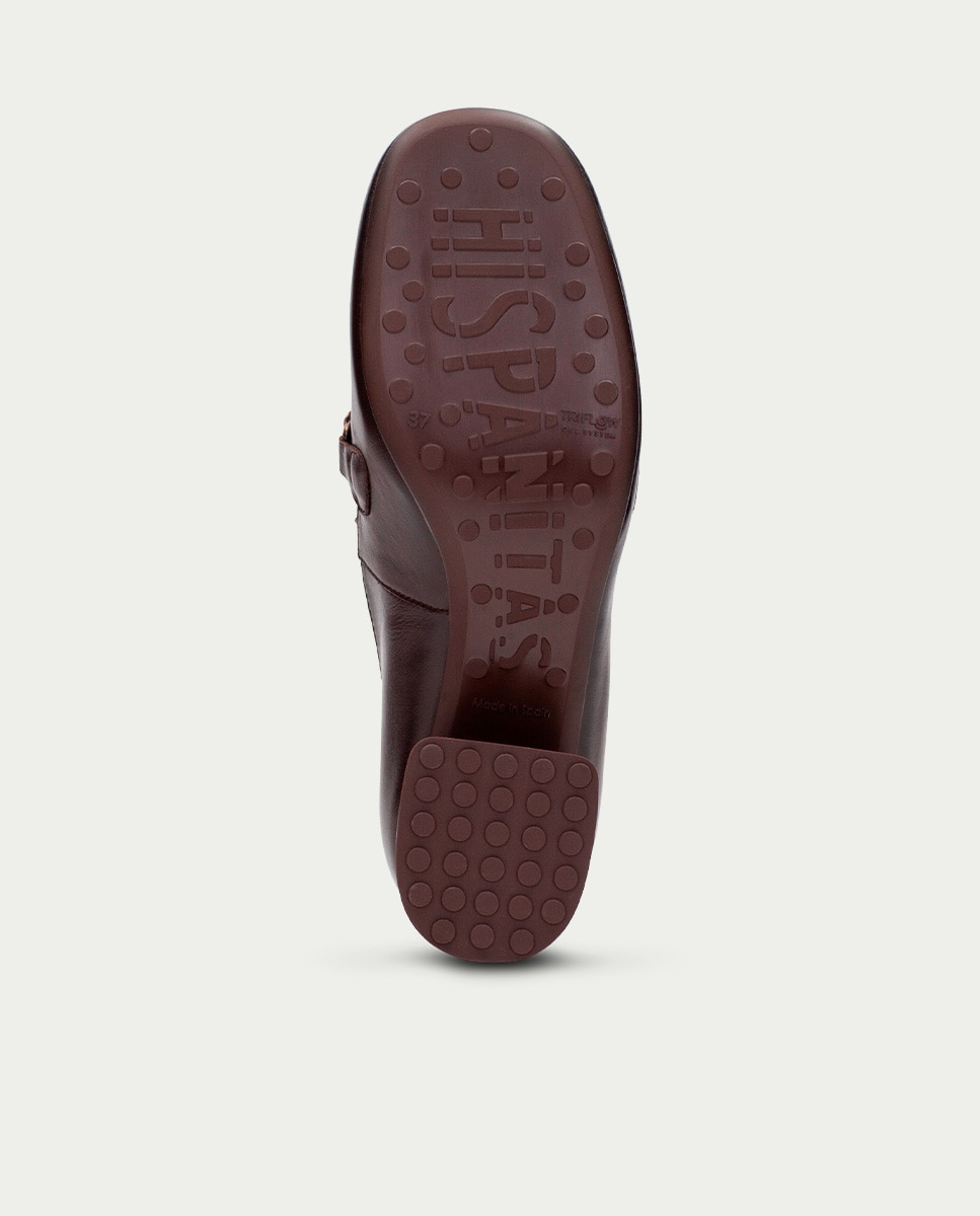 Mocassins de Pele com Detalhe de Corrente Castanho-6