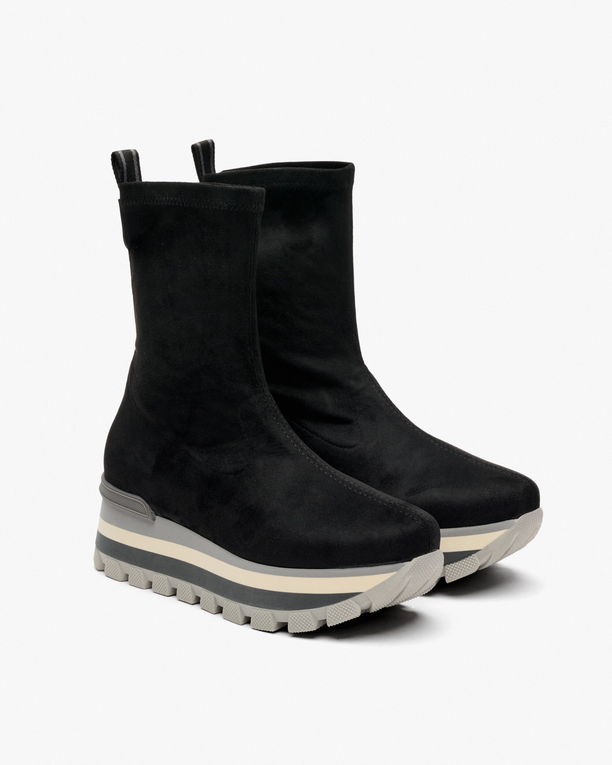 Botins com Plataforma e Tecido Elástico Preto-2
