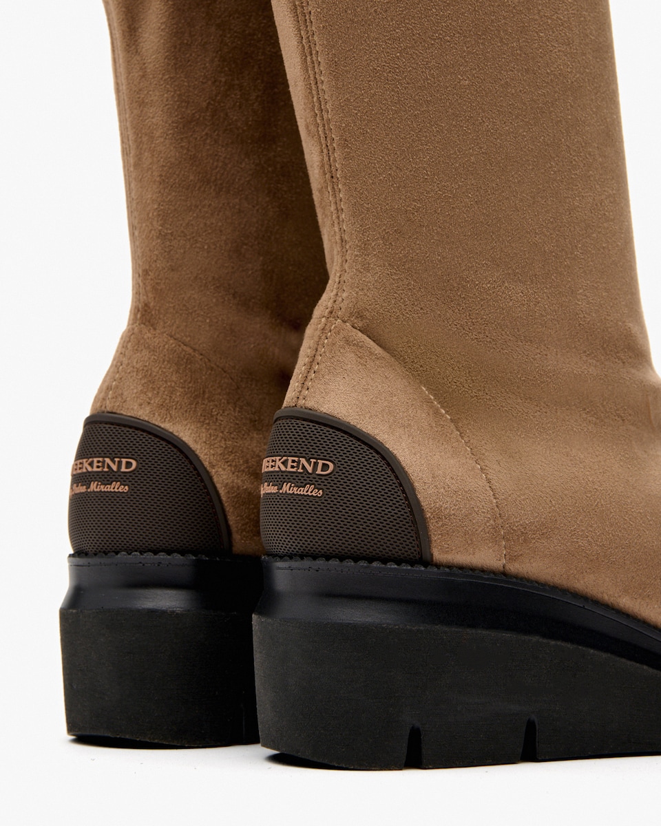 Botas de Tecido Elástico Efeito Camurça com Cunha Castanho-claro-3