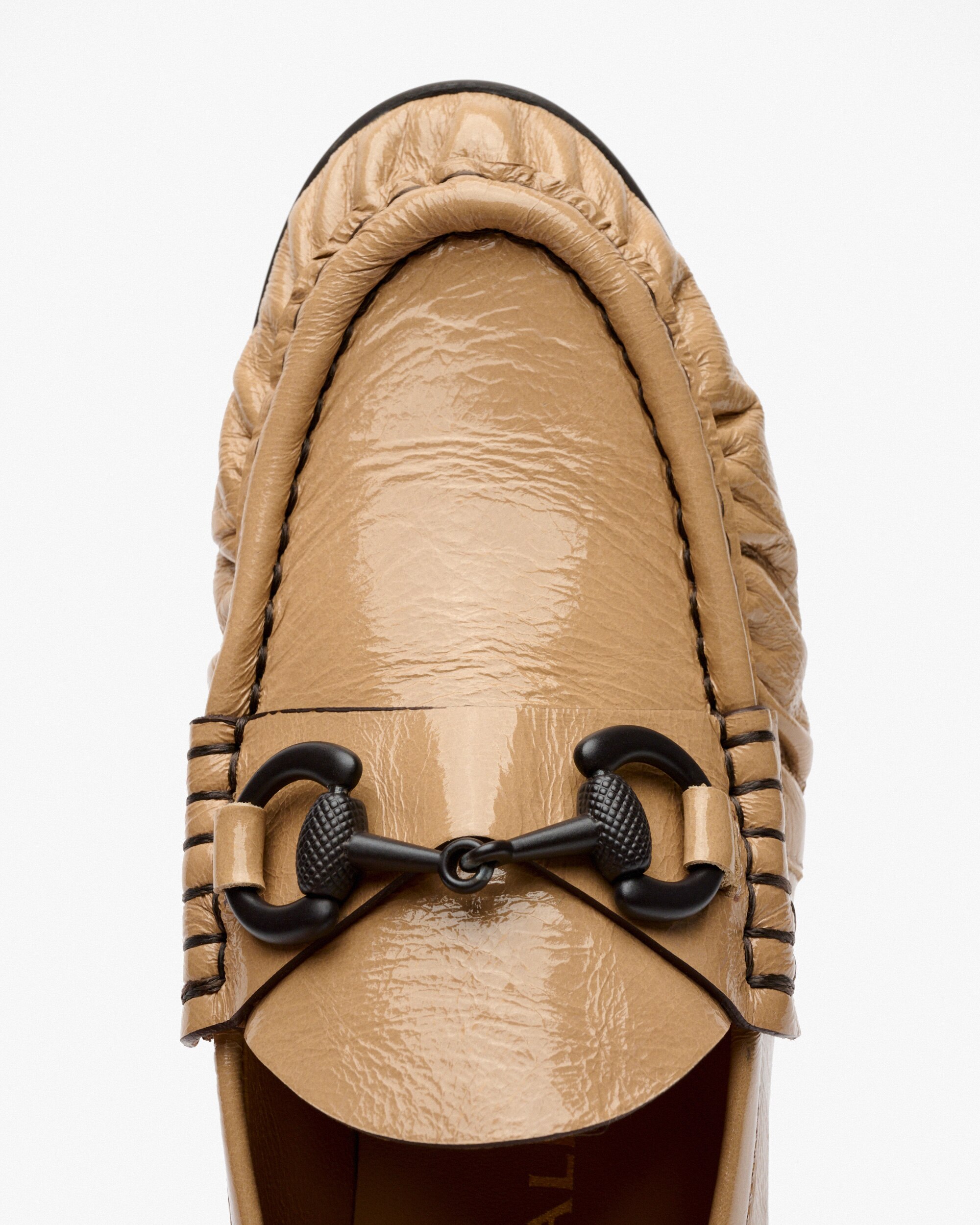 Sapatos de Salto com Adorno de Fivela e Franzido Bege-3