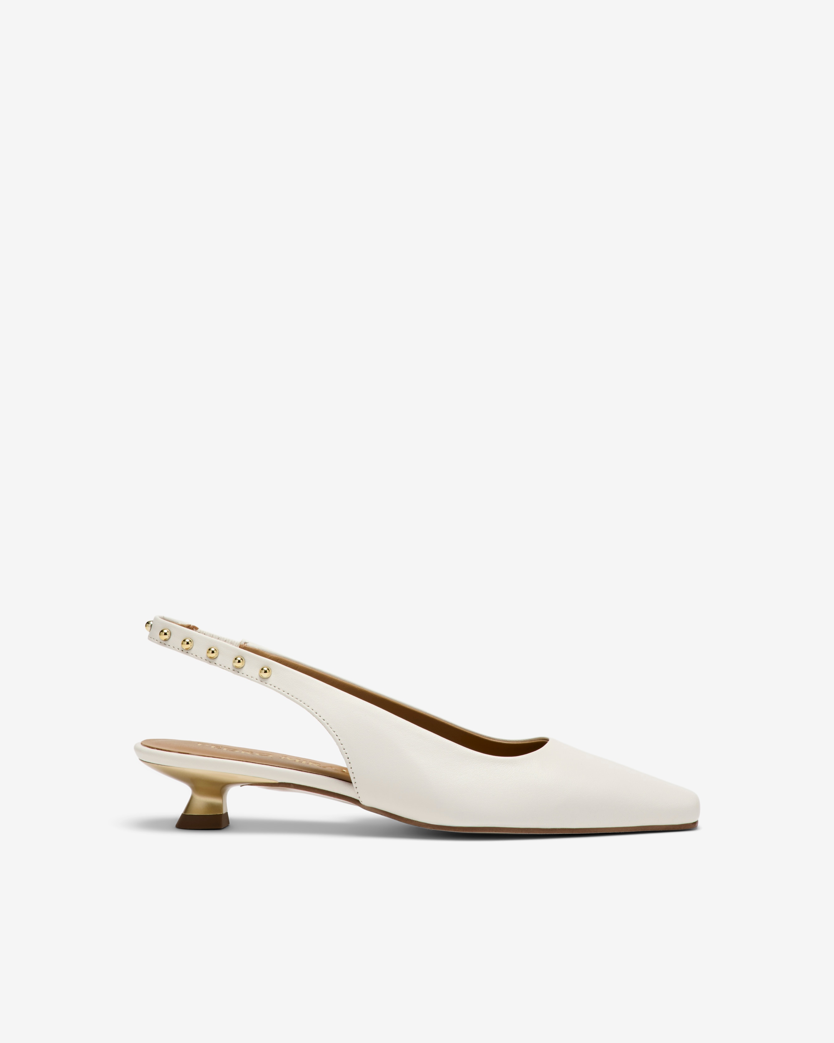 Imagem 0 de Sapatos de Salto com o Calcanhar Aberto e Tachas
