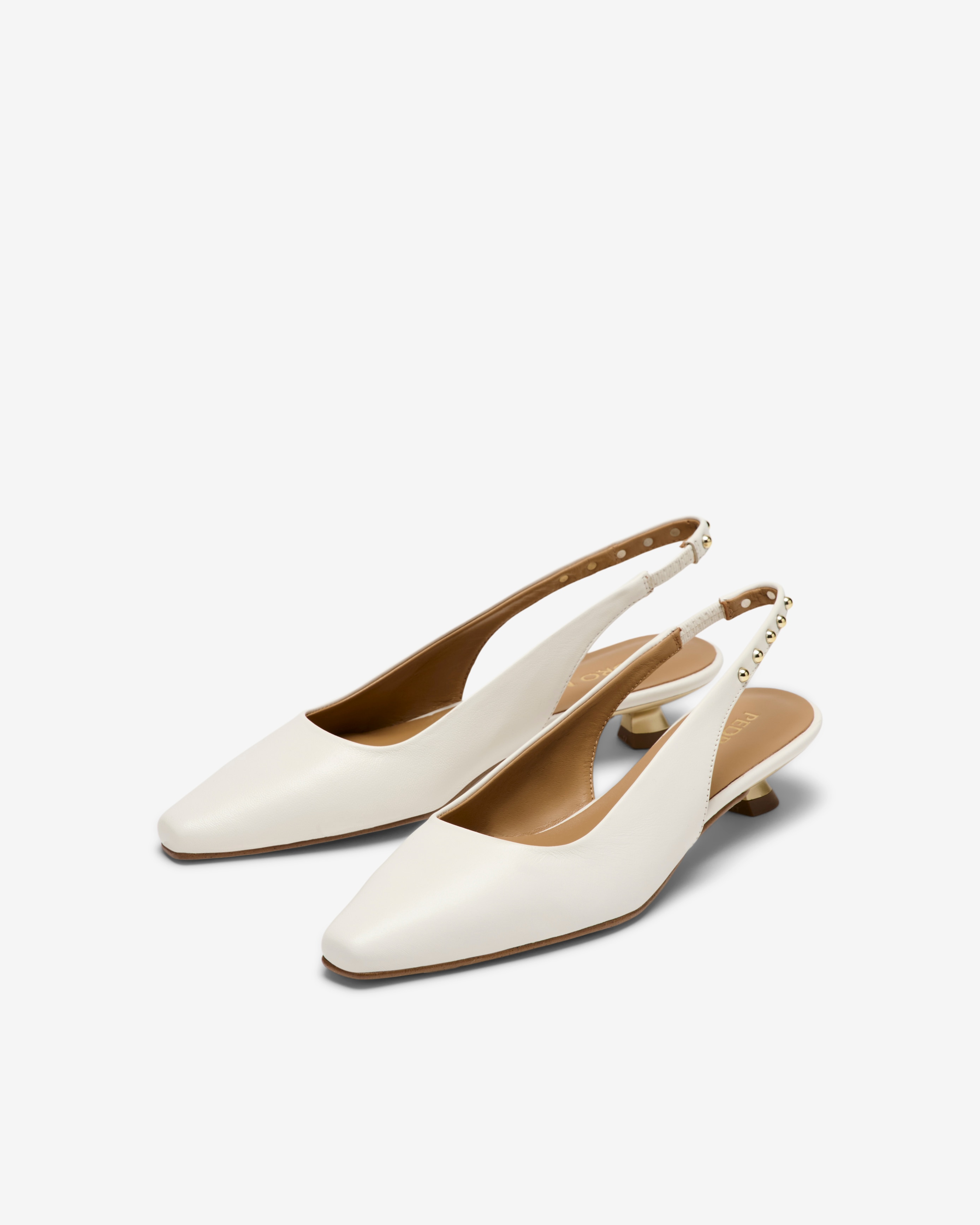 Sapatos de Salto com o Calcanhar Aberto e Tachas Branco-2