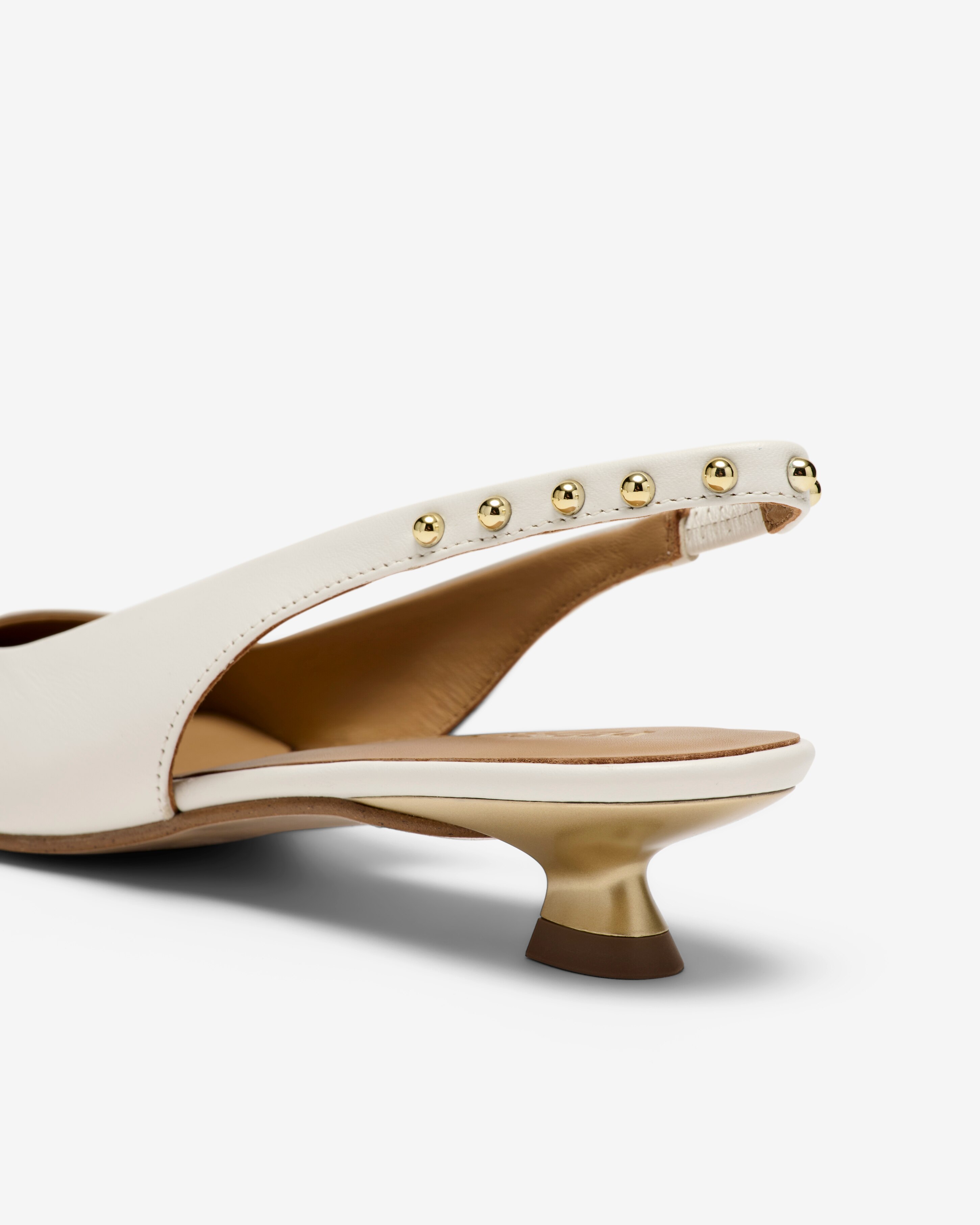 Sapatos de Salto com o Calcanhar Aberto e Tachas Branco-3