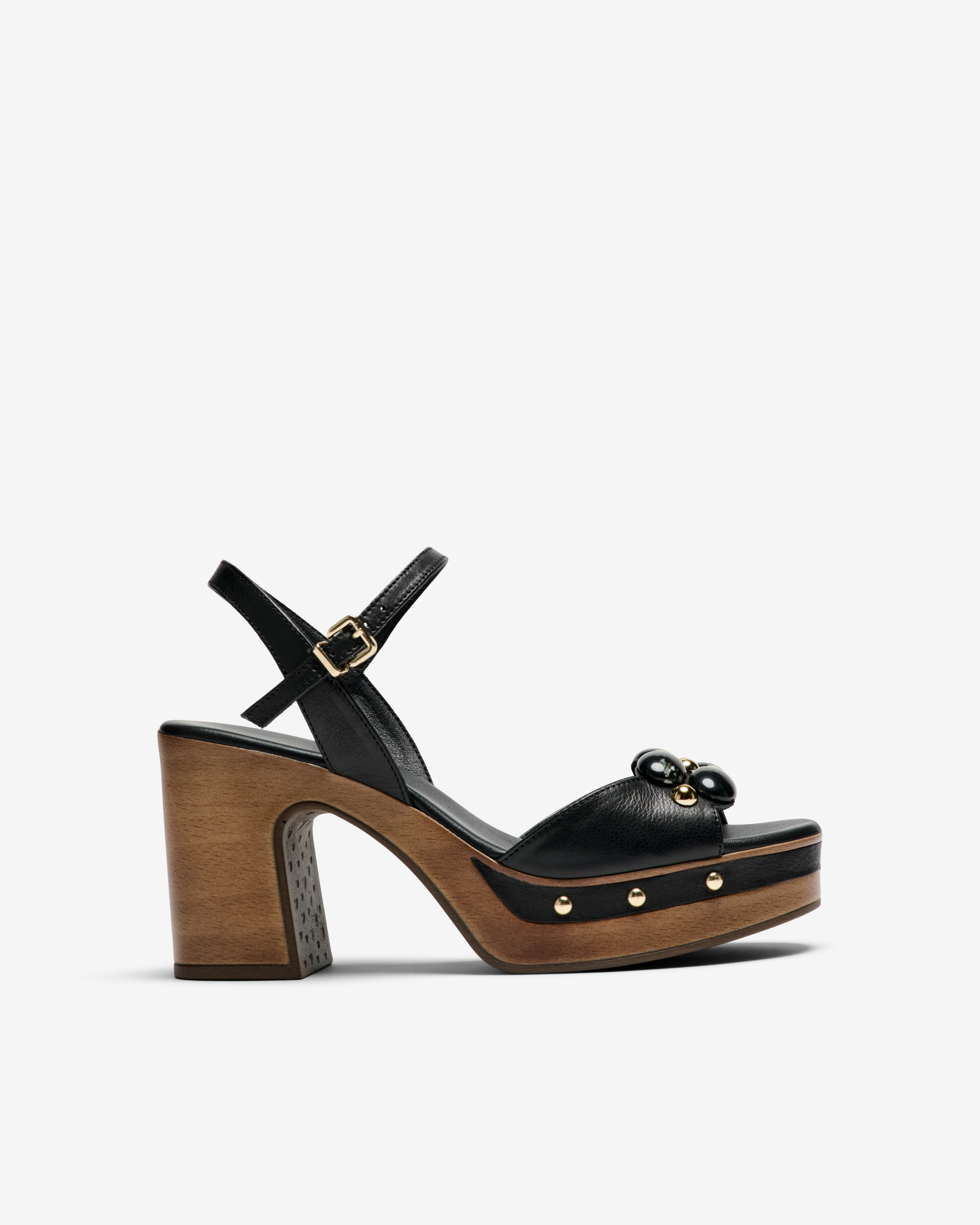 Imagem 0 de Sandálias de Salto com Adorno, Tachas e Fecho de Fivela