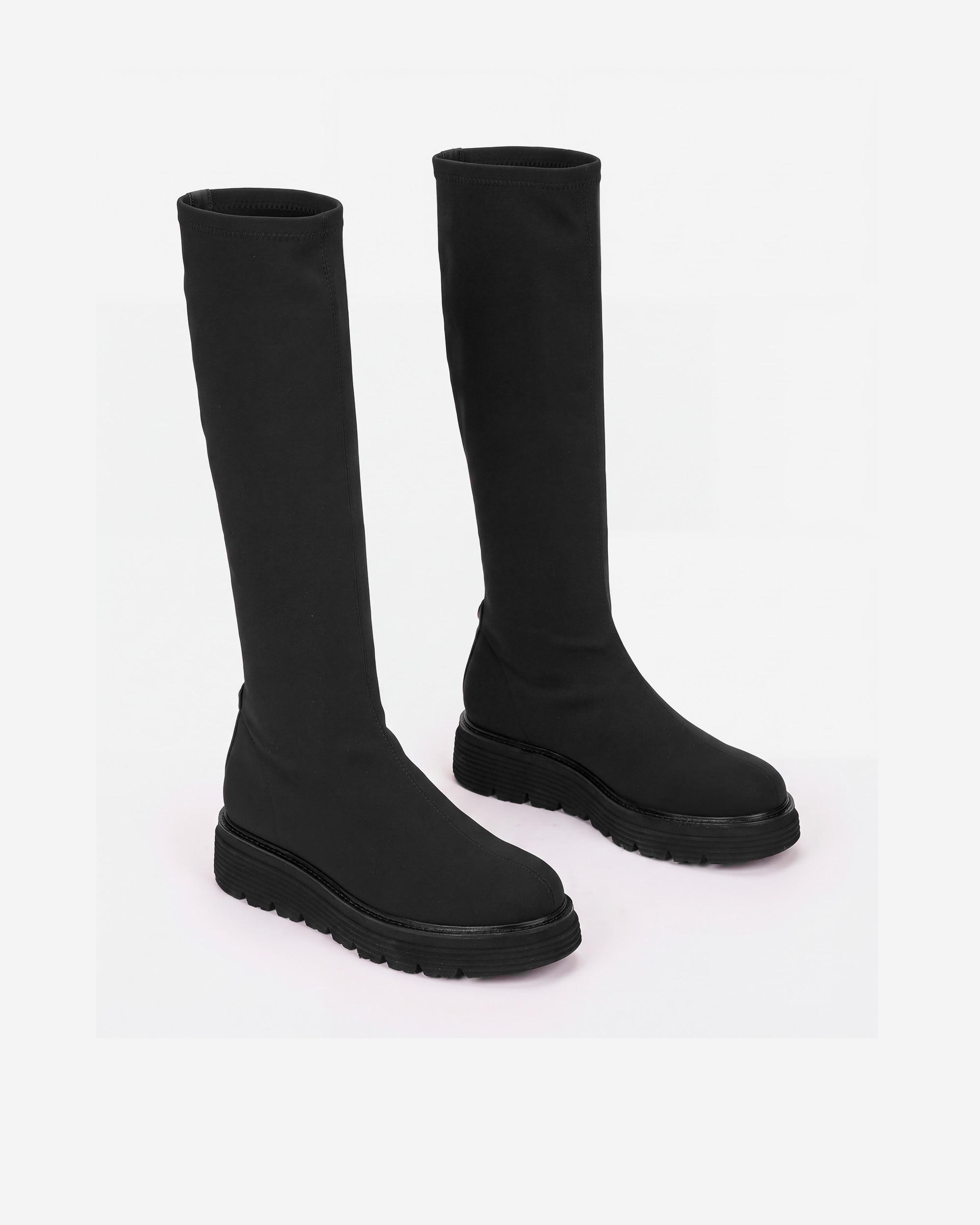 Botas de Tecido Elástico com Piso Relevo Preto-2