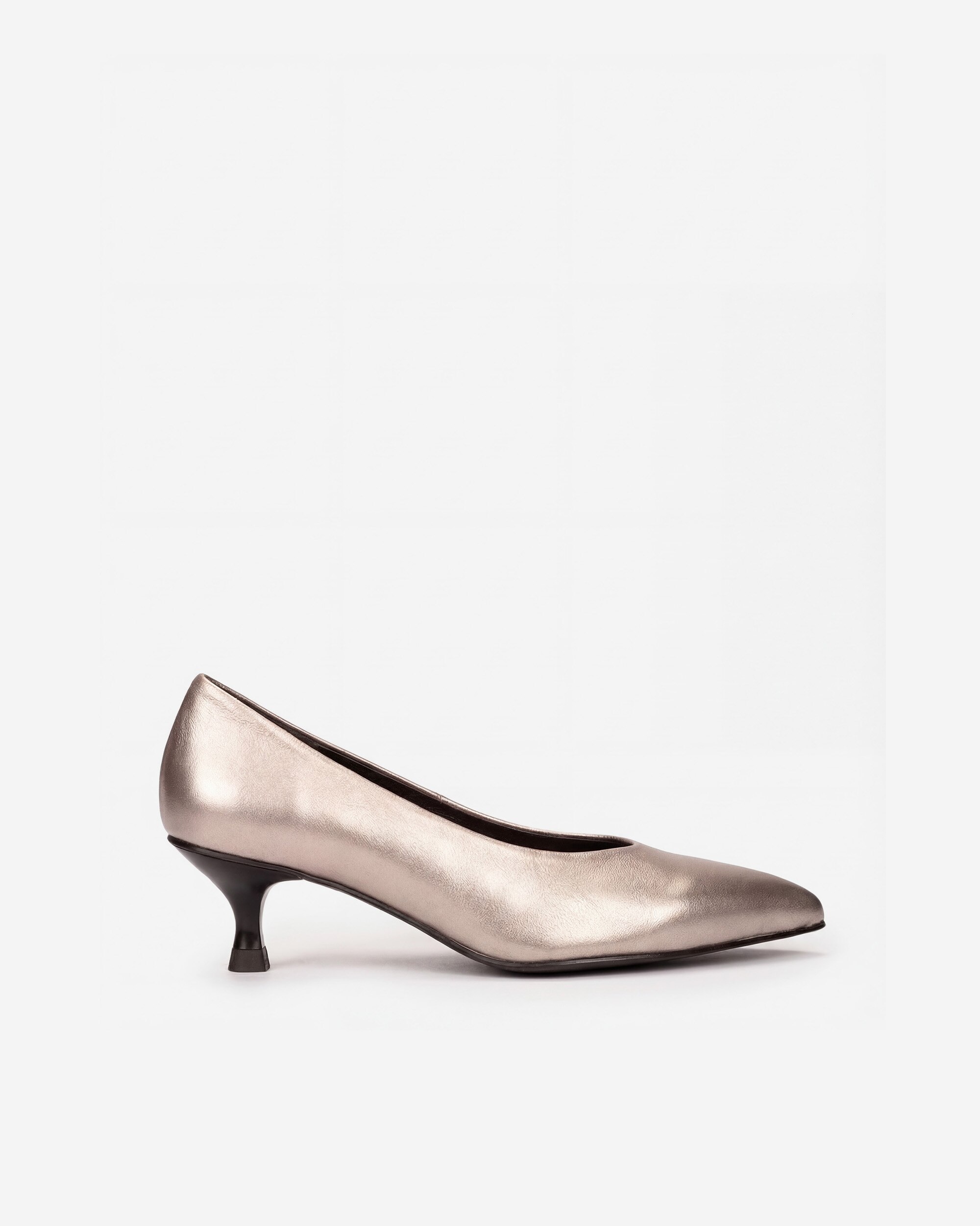 Imagem 0 de Sapatos de Salto Clássicos de Biqueira Pontiaguda