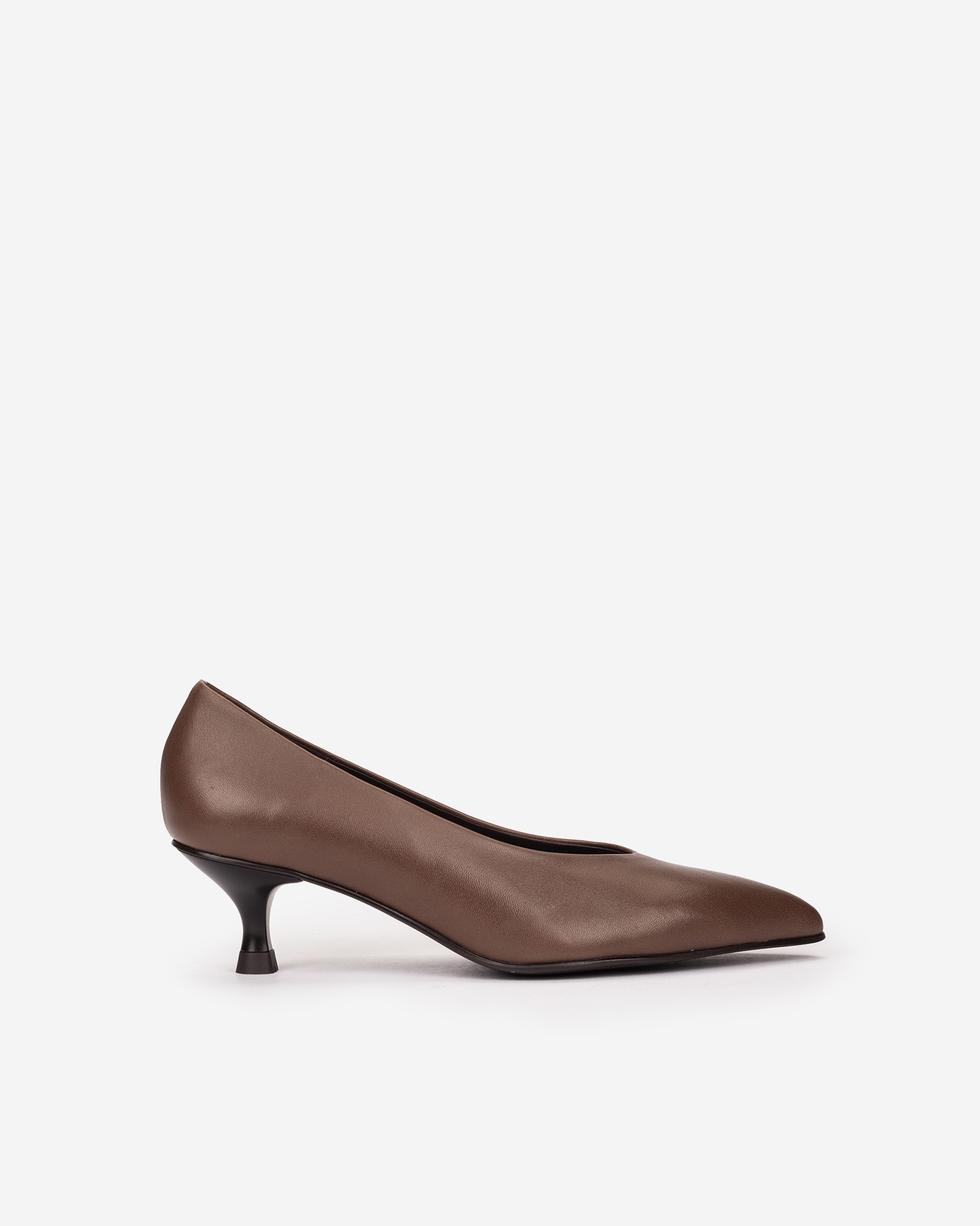 Imagem 0 de Sapatos de Salto Clássicos de Biqueira Pontiaguda