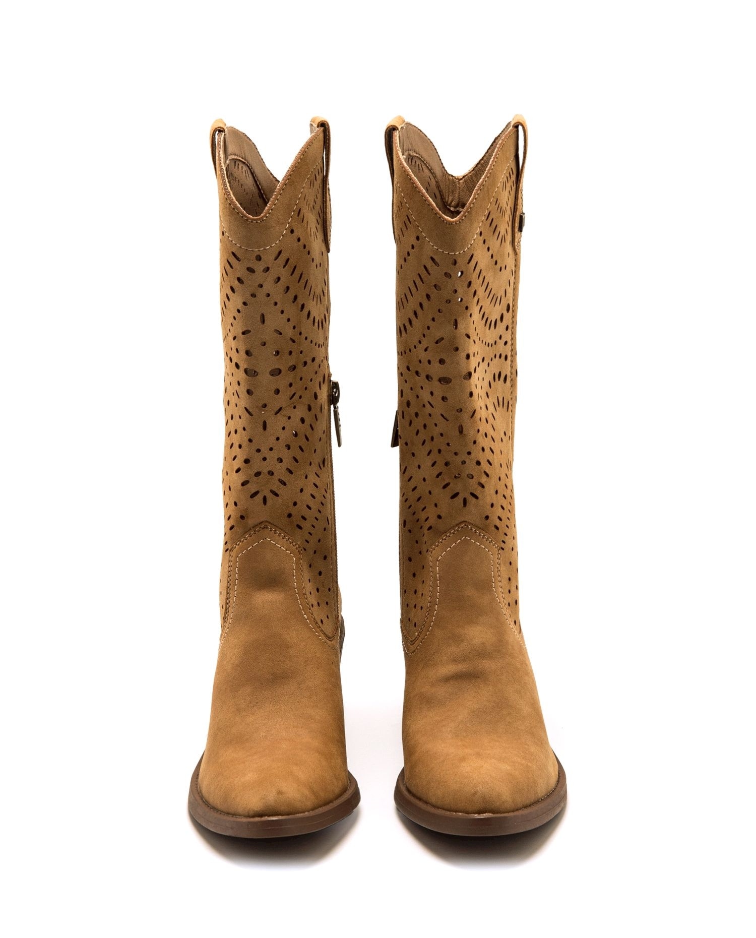 Botas Estilo Cowboy com Detalhe Perfurado no Cano Castanho-6
