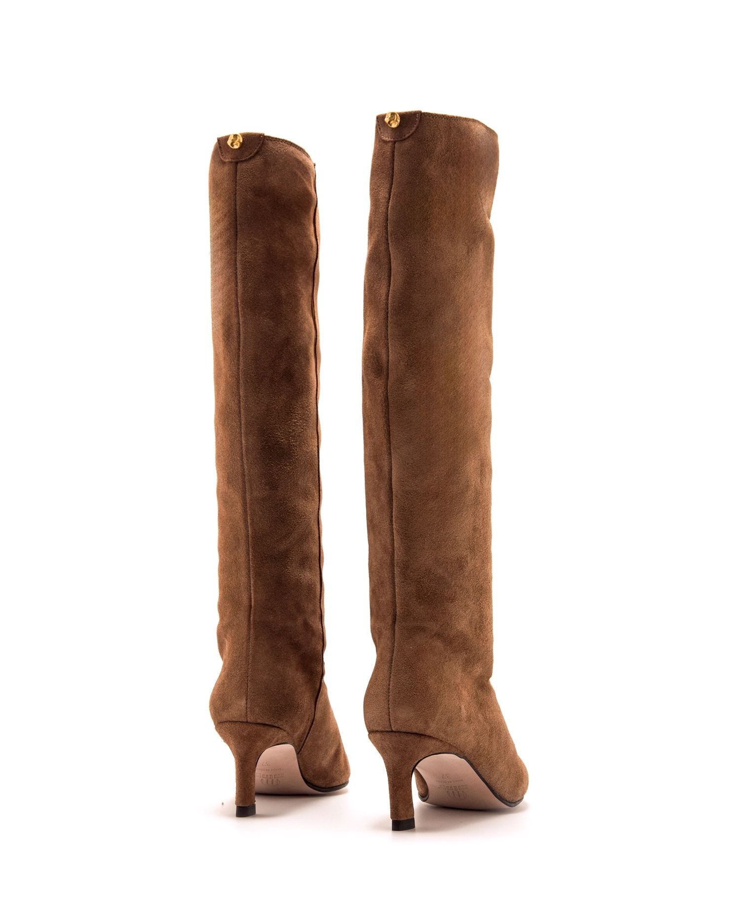 Botas Altas em Pele com Salto Fino Vison-3