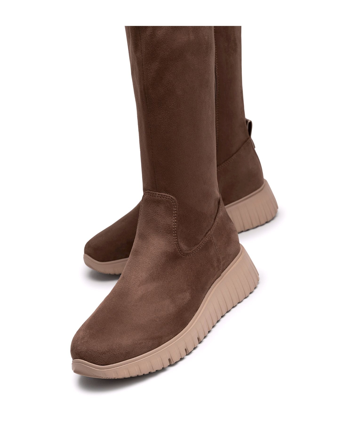Botas Altas Básicas com Cano Stretch Castanho-6