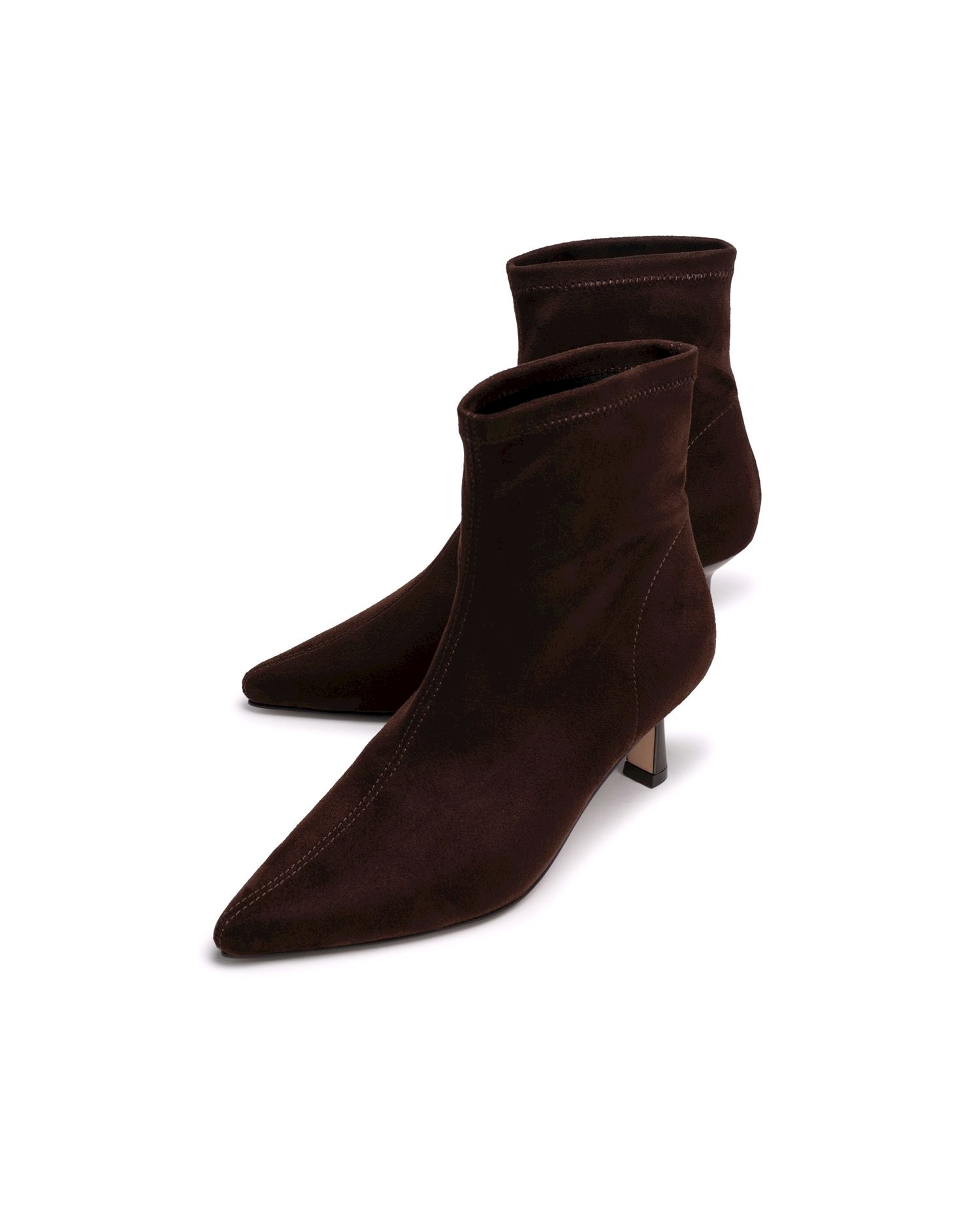 Botins Básicos com Salto Fino e Tecido Stretch Moca-4