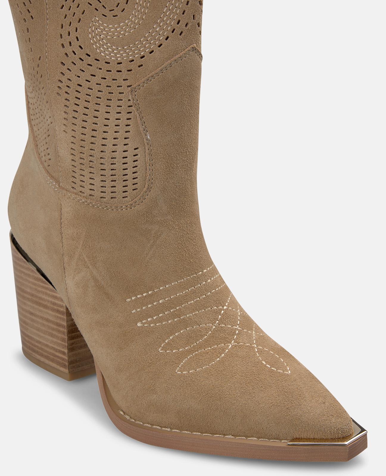 Botas Cowboy em Pele com Detalhe Metálico no Tacão Areia-4