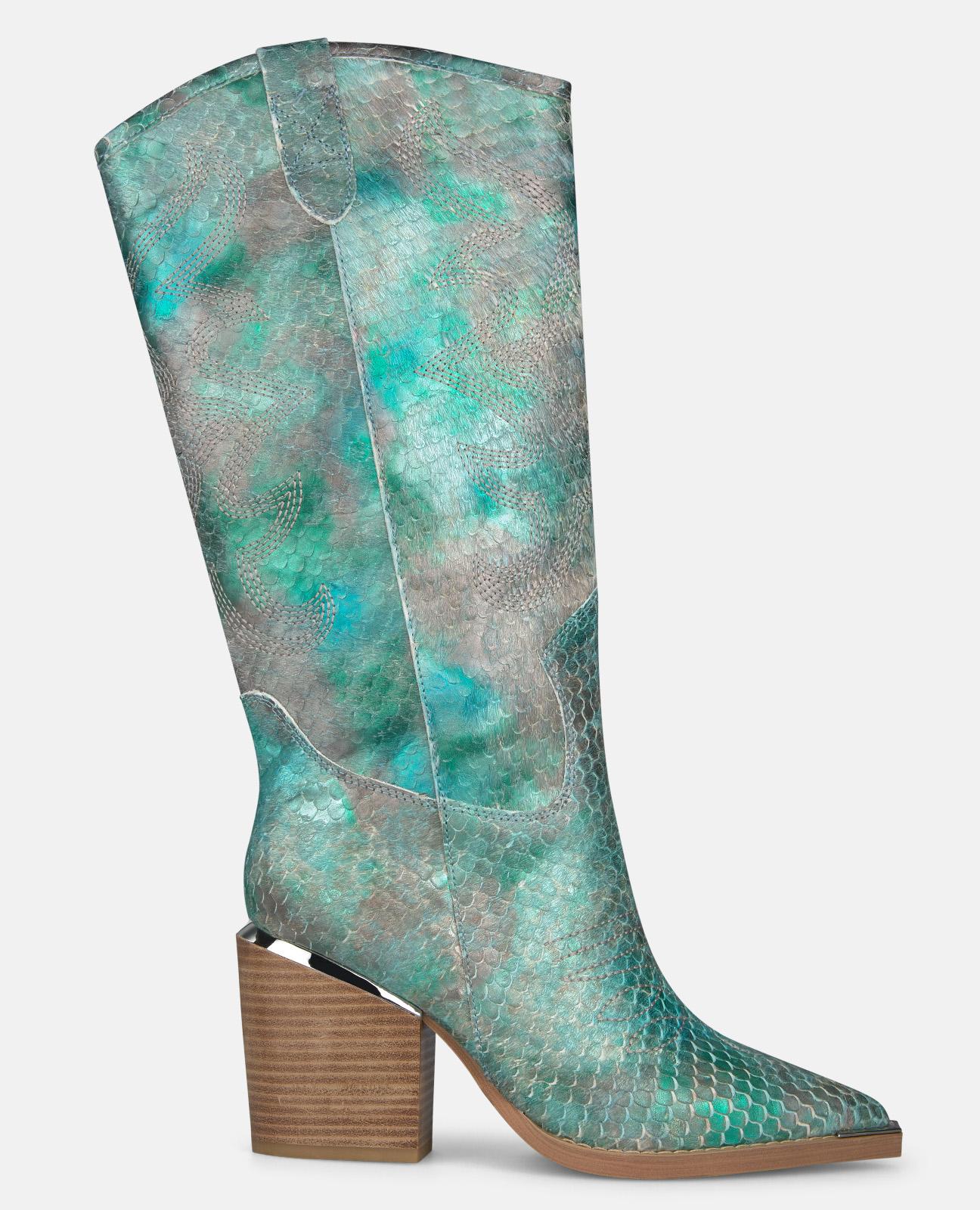 Imagem 0 de Botas Cowboy em Pele Efeito Fantasia com Detalhe Metálico no Tacão