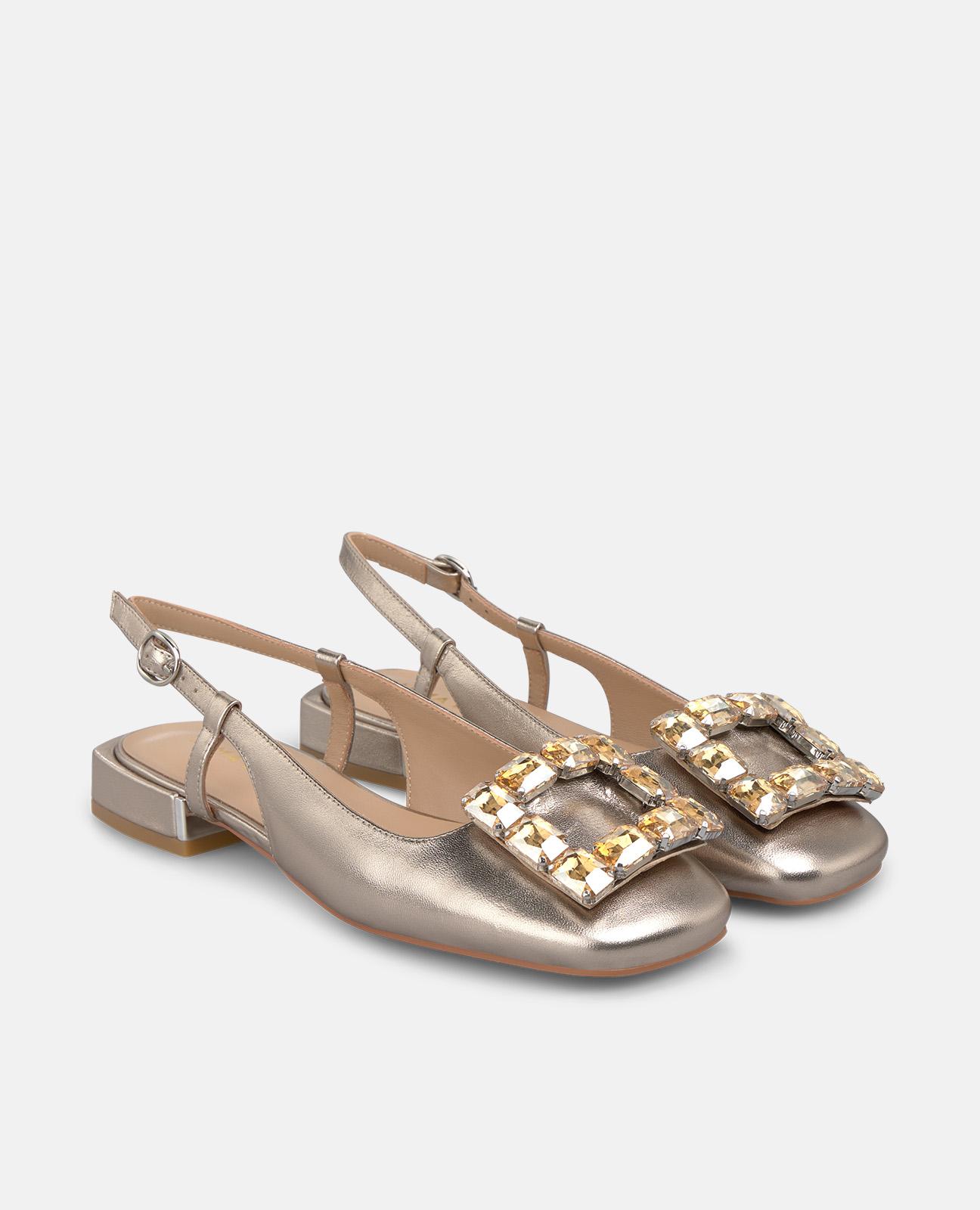 Sapatos de Salto com Calcanhar Aberto Efeito Metalizado com Adorno Metálico Frontal Ouro-2