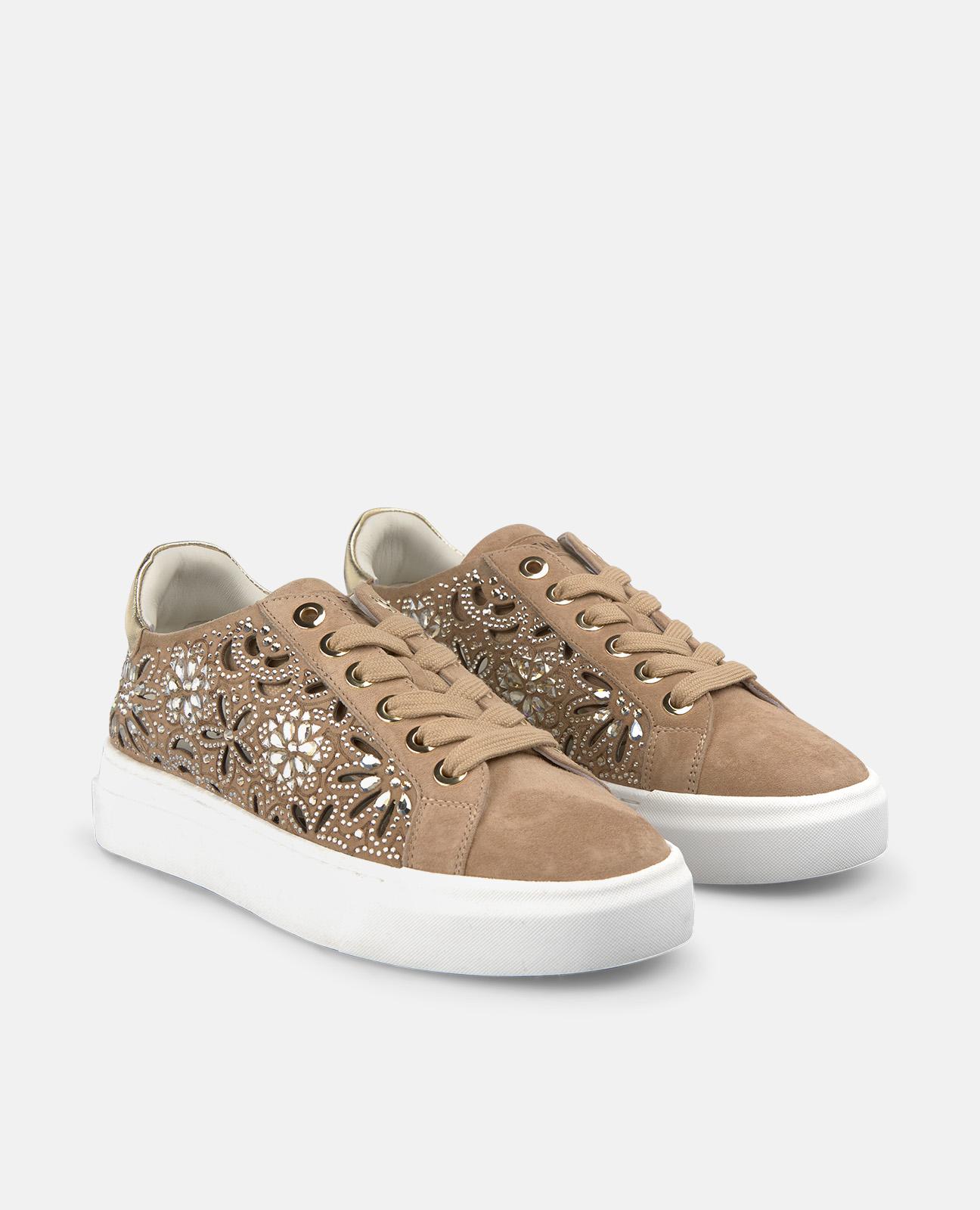 Sapatilhas Desportivas de Pele e Parte Exterior com Trabalho Perfurado com Motivo Floral Areia-2