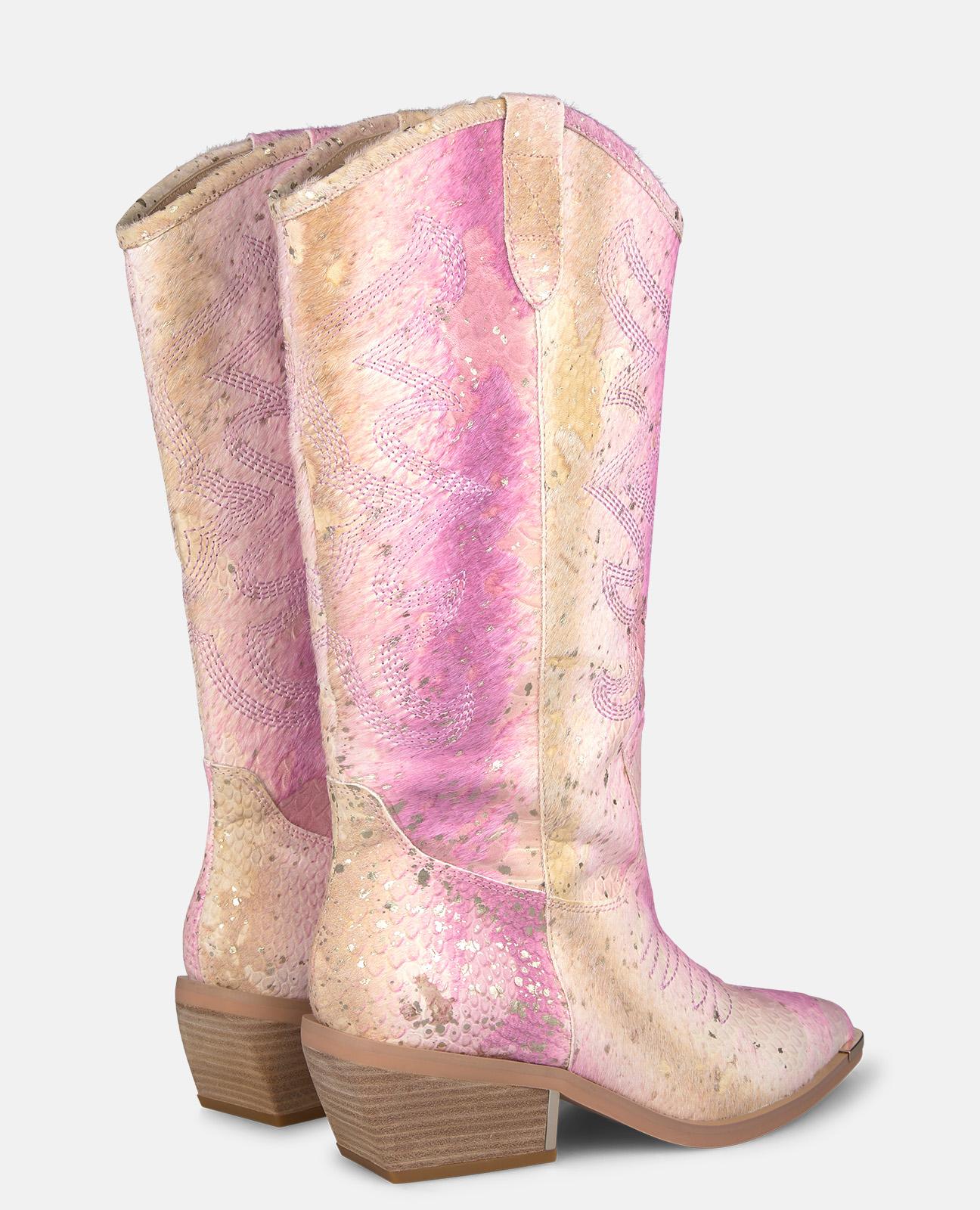 Botas Cowboy em Pele Efeito Serpente com Detalhe Metálico no Salto Rosa-pastel-3
