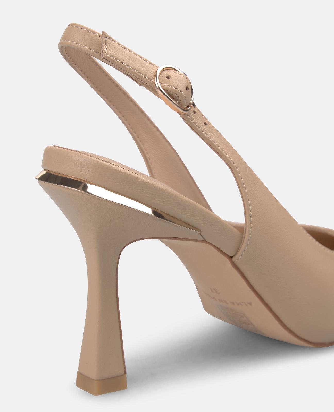 Sapatos de Salto com o Calcanhar Aberto em Napa com Tira Posterior com Fivela Areia-4